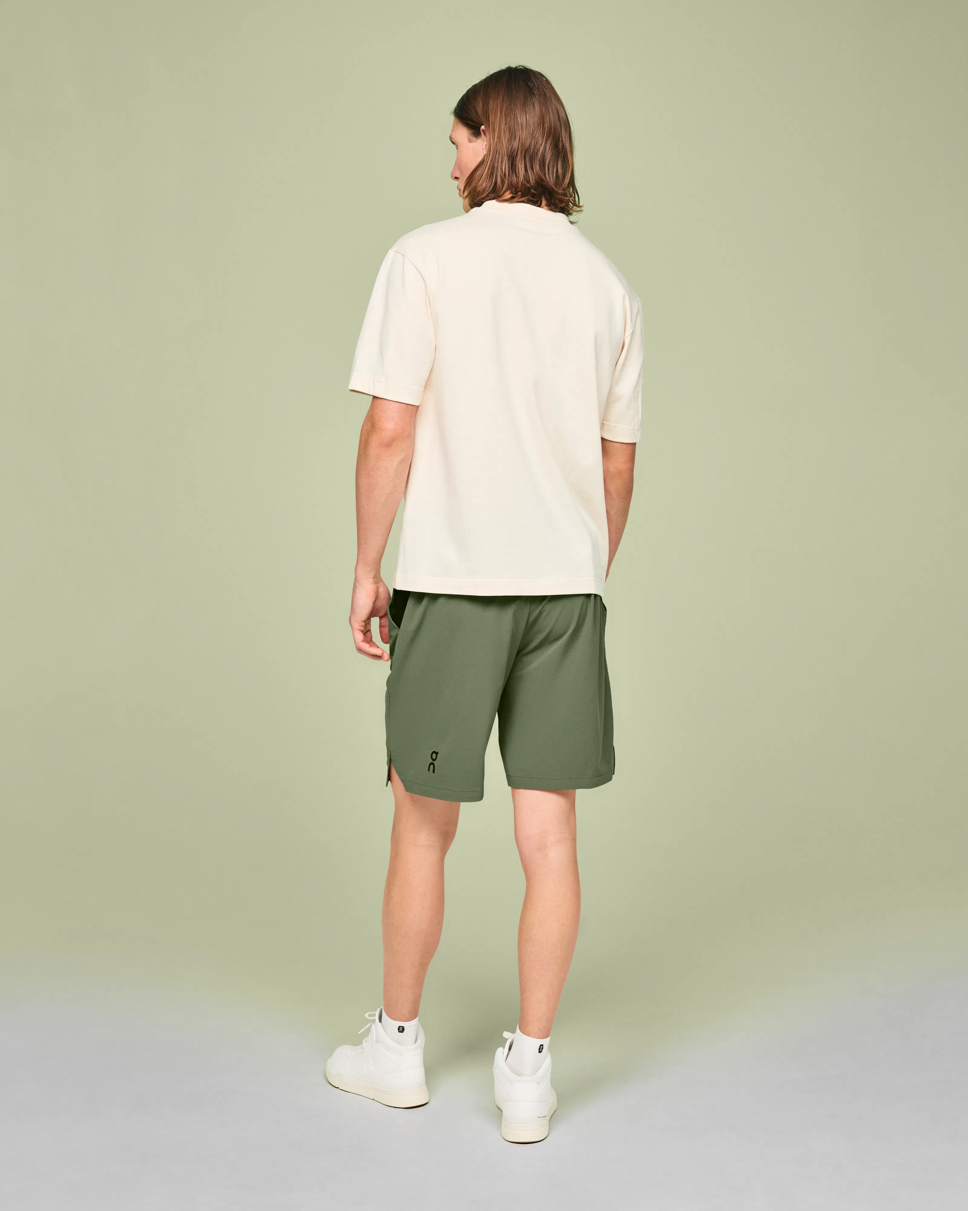 On Focus Shorts Taiga Black
