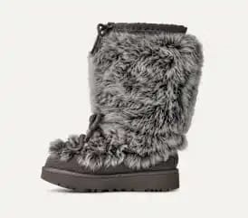 UGG Classic Tall Chalet White WMNS