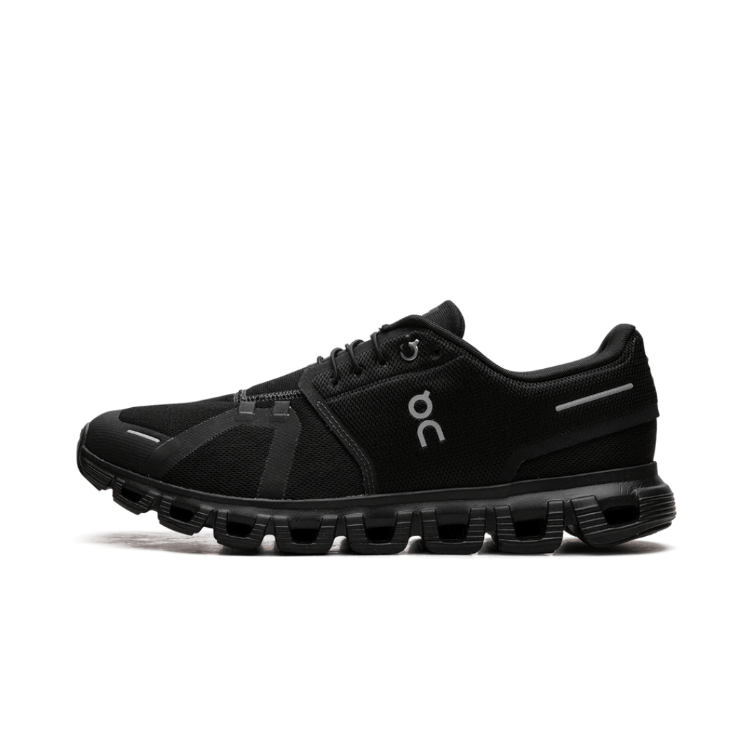 ON Cloud 6 'Triple Black'