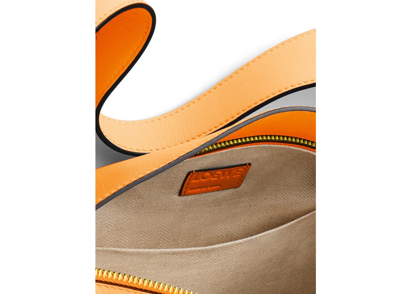 LOEWE Puzzle Hobo Bag in Nappa Calfskin Mandarin