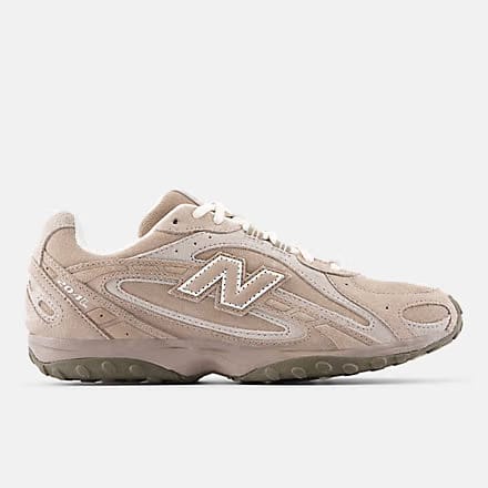 New Balance 204L Reflection