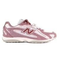 New Balance 204L Rosewood