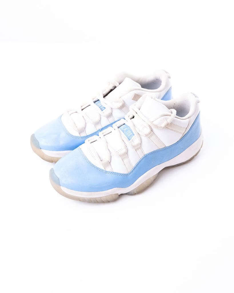 Nike Air Jordan 11 Retro Low University Blue (UK 7.5)