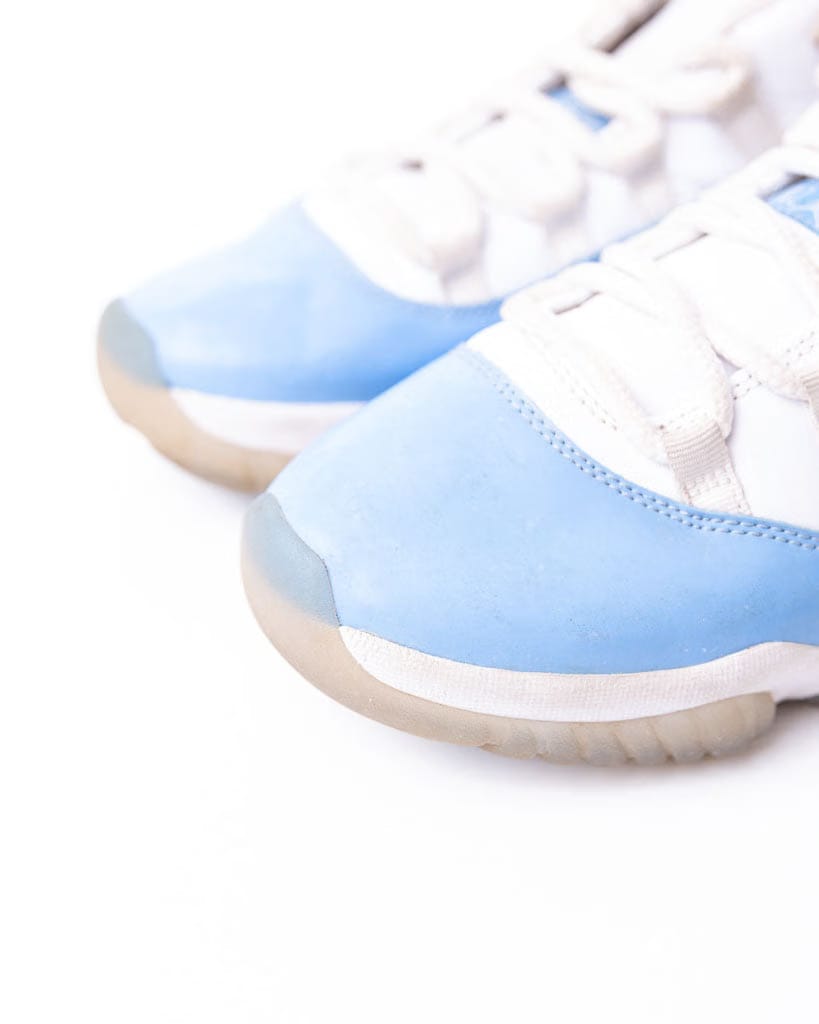 Nike Air Jordan 11 Retro Low University Blue (UK 7.5)