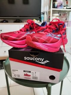 Saucony Endorphin Speed 4 London Marathon Womens