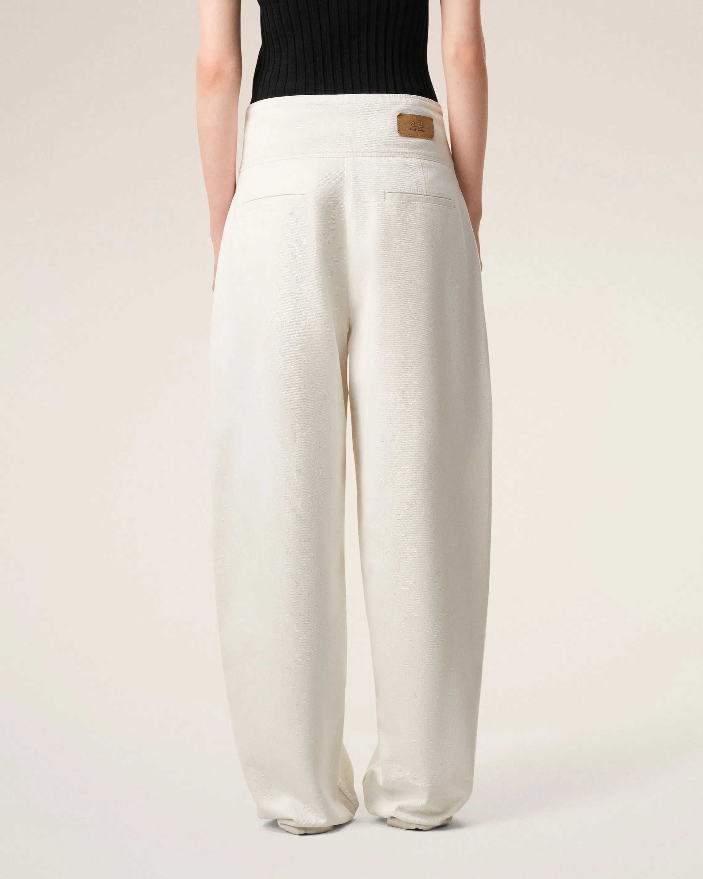AmiParis White Cotton Wrapped Belted Ballon Fit Jeans Women's