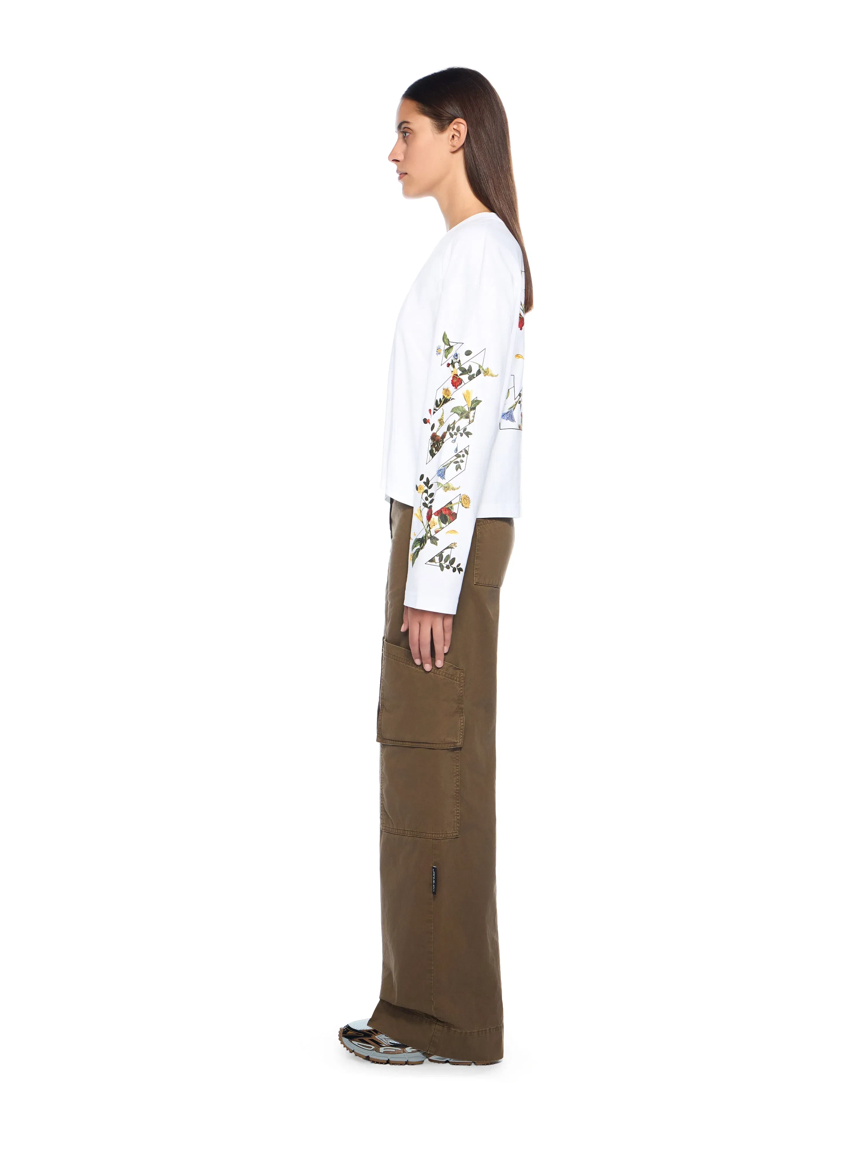 Off-White Embroidered Flowers Arrow Long Sleeve T-Shirt