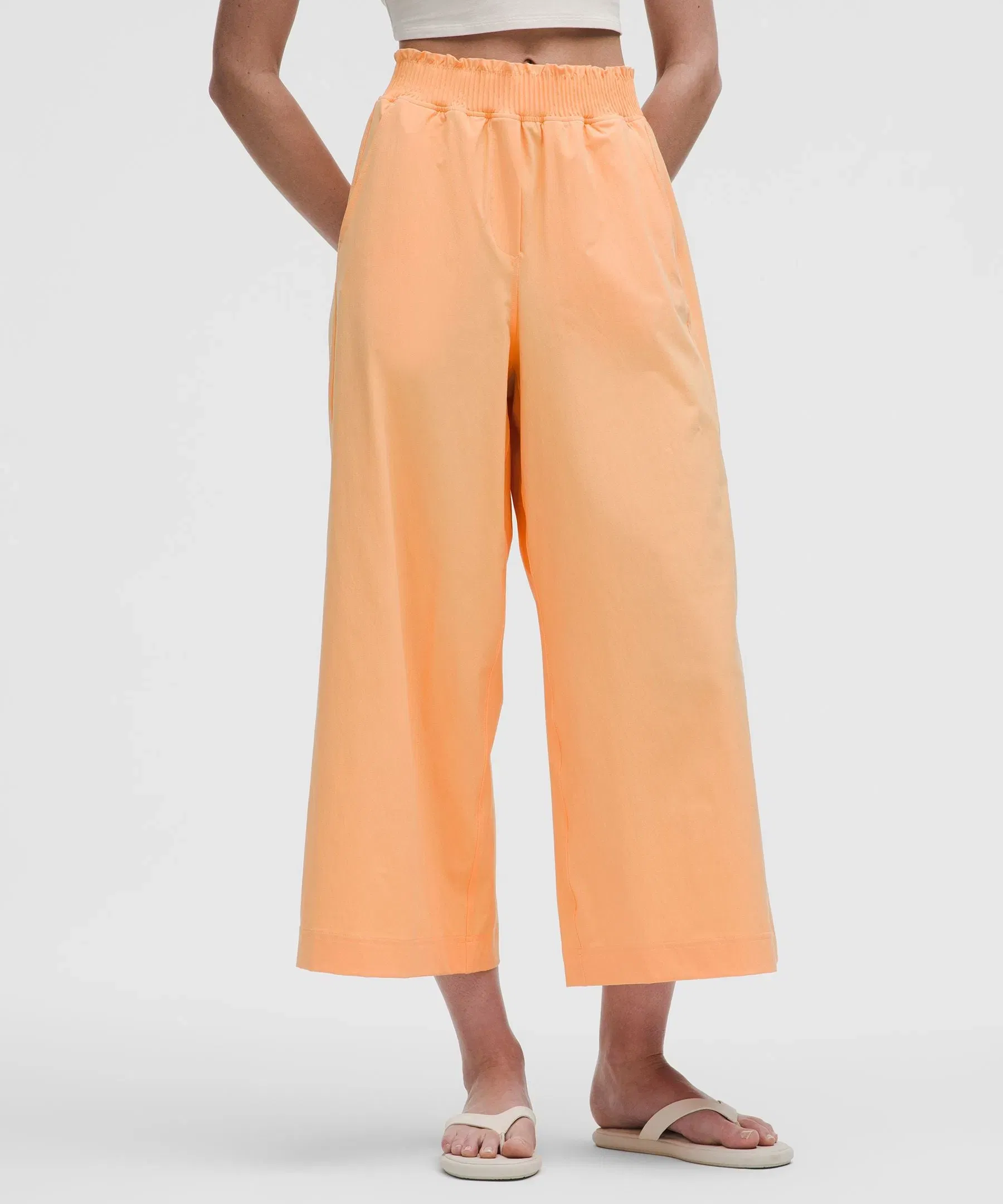 Lululemon Stretch Woven Ruffle-Waist Wide-Leg Cropped Pant