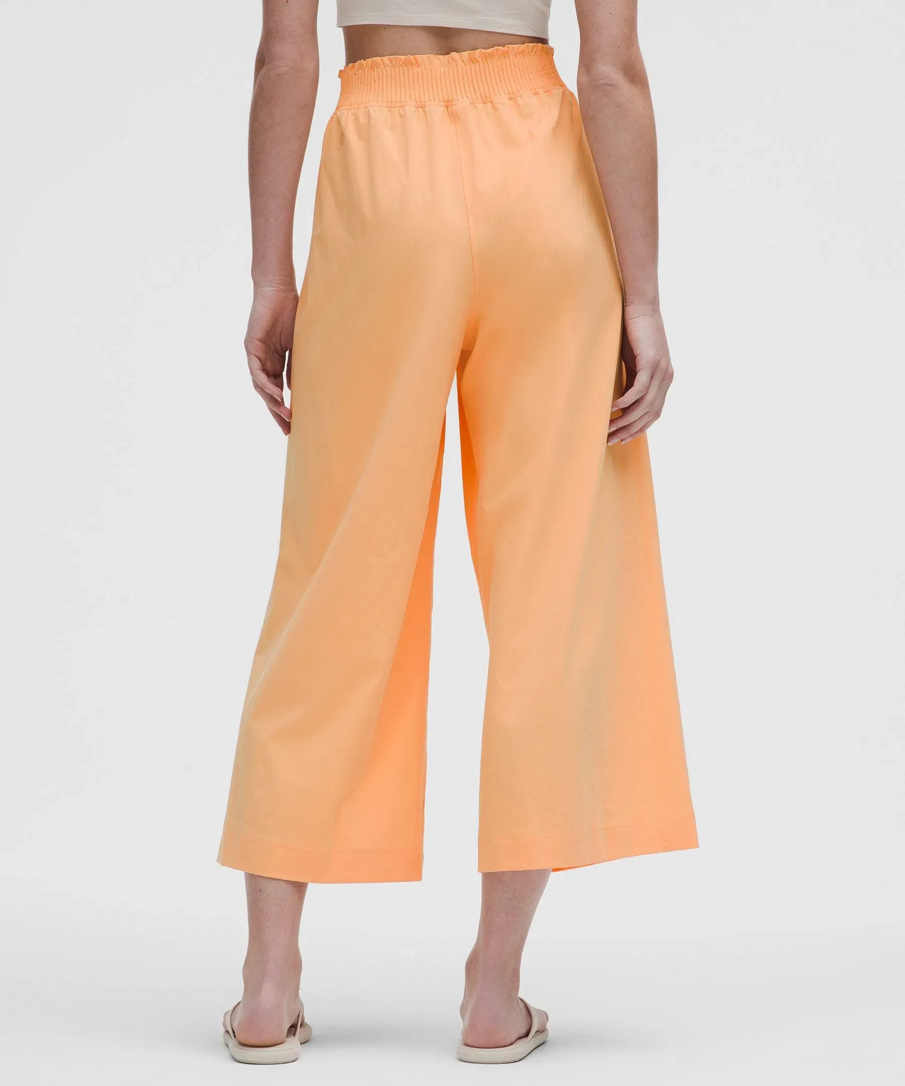 Lululemon Stretch Woven Ruffle-Waist Wide-Leg Cropped Pant