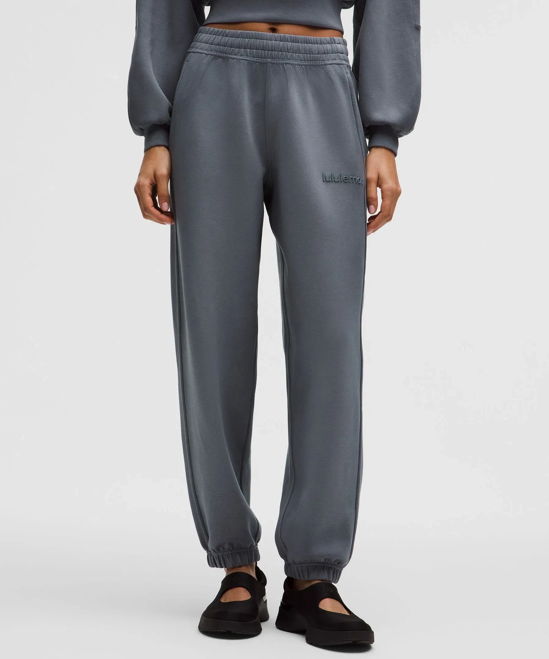 Lululemon Women's Smooth Spacer Mid-Rise Jogger *Wash