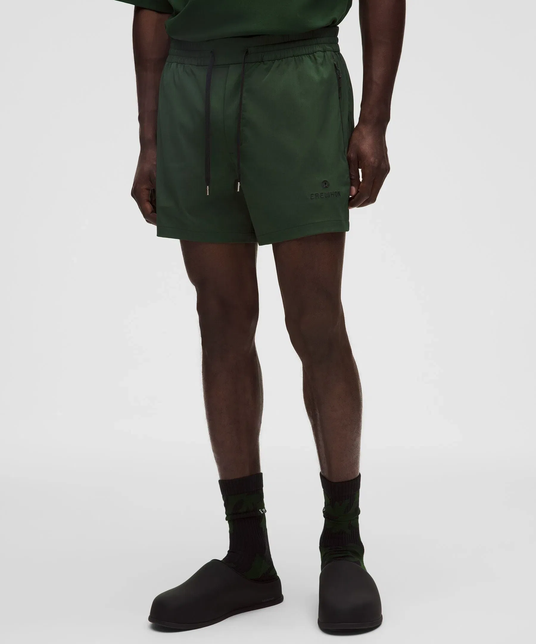 Lululemon Venice Shorts 5" *Erewhon