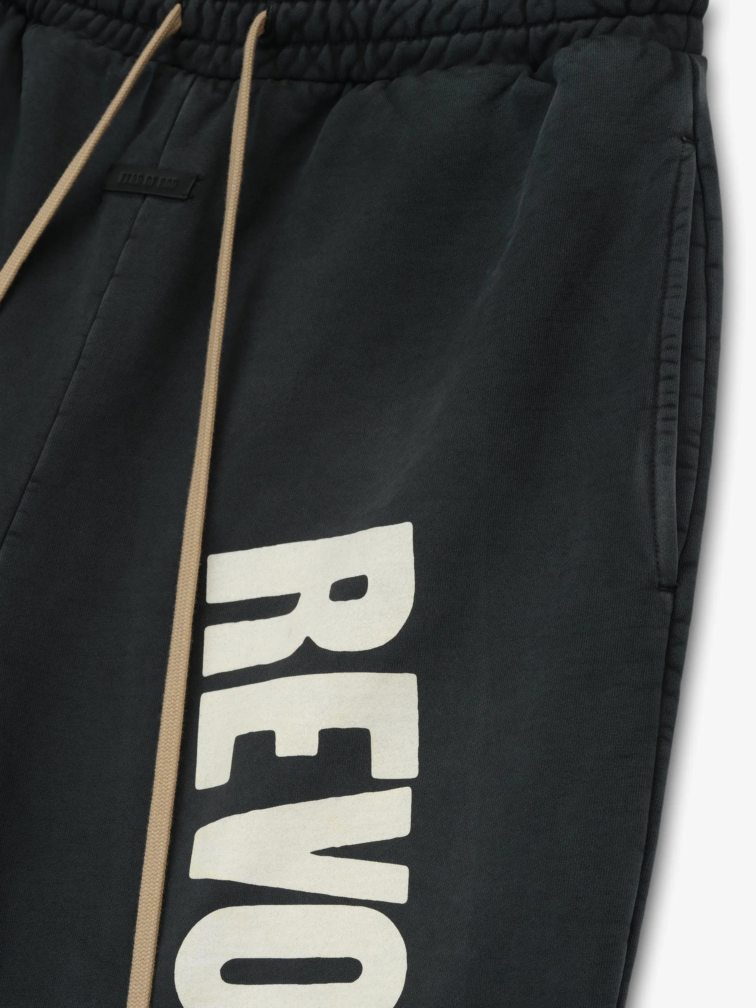 Essentials Revolution Sweatpant Black/Cream