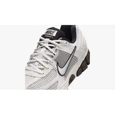 Nike Zoom Vomero 5 Phantom Sand Drift Womens