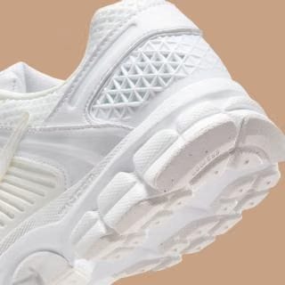 Nike Zoom Vomero 5 Triple White Womens