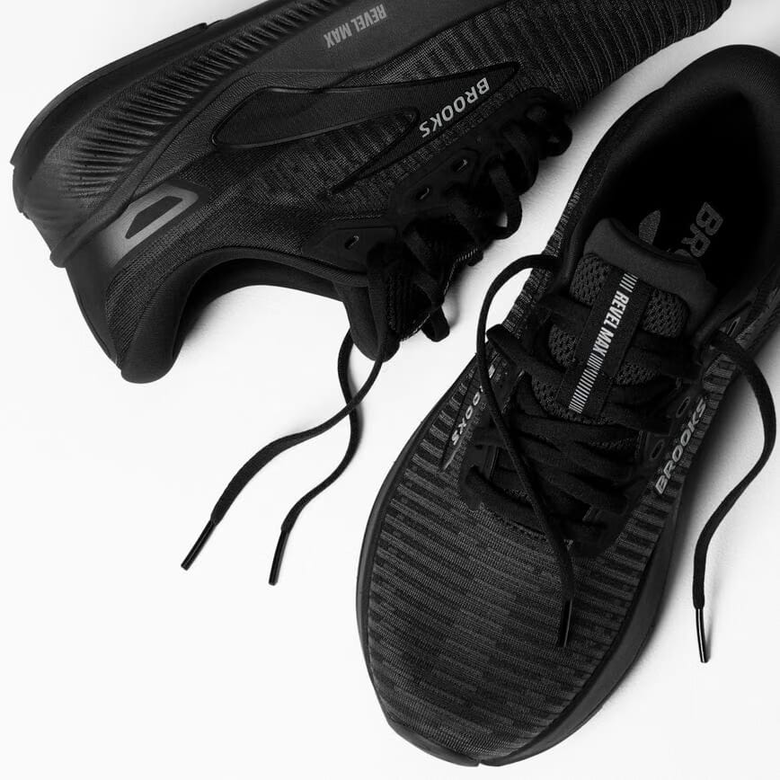 Brooks Revel Max Black/Black/Ebony
