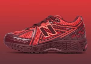 New Balance Wmns 1906R 'Classic Crimson Mercury Red'