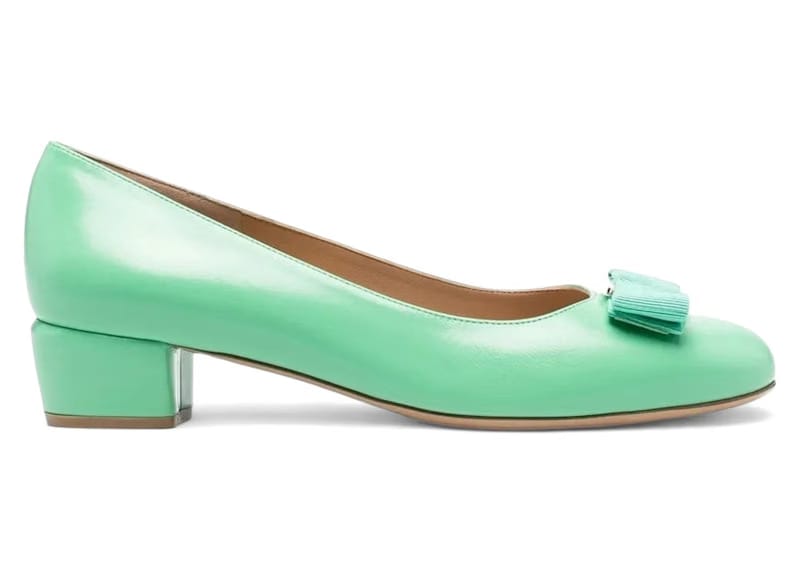 Ferragamo Vara Leather Pumps Green (Women's)