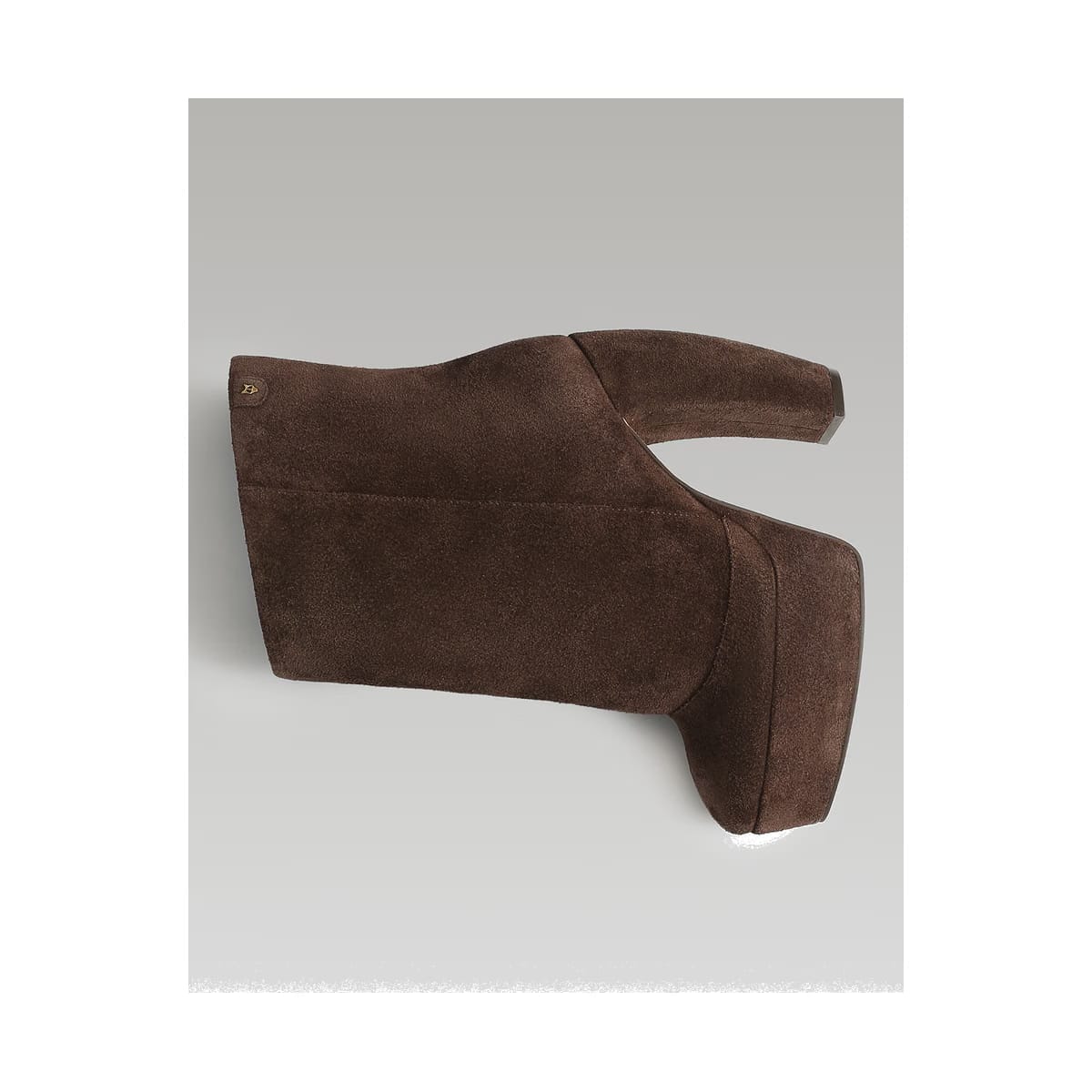 Dancer Brown Suede