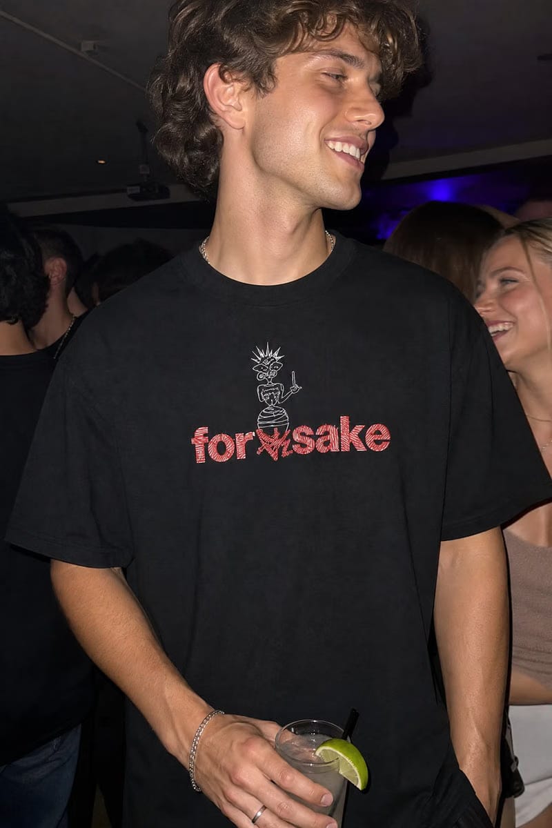 Forfksake Real Friends Send Nudes T-Shirt(black)