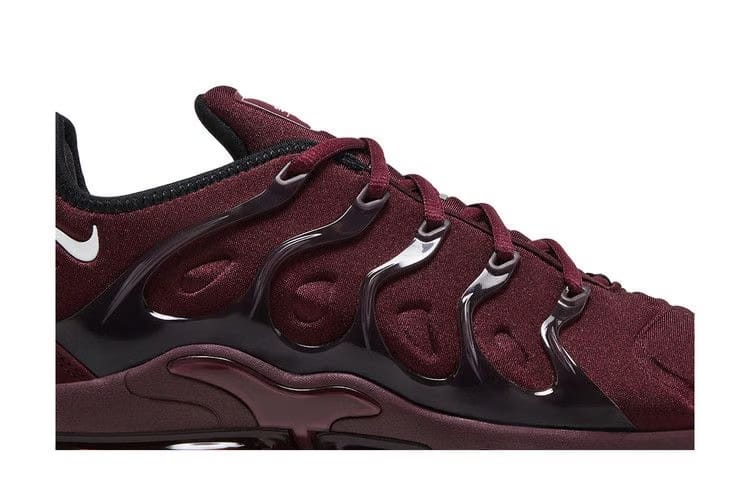 Nike Air VaporMax Plus Night Maroon