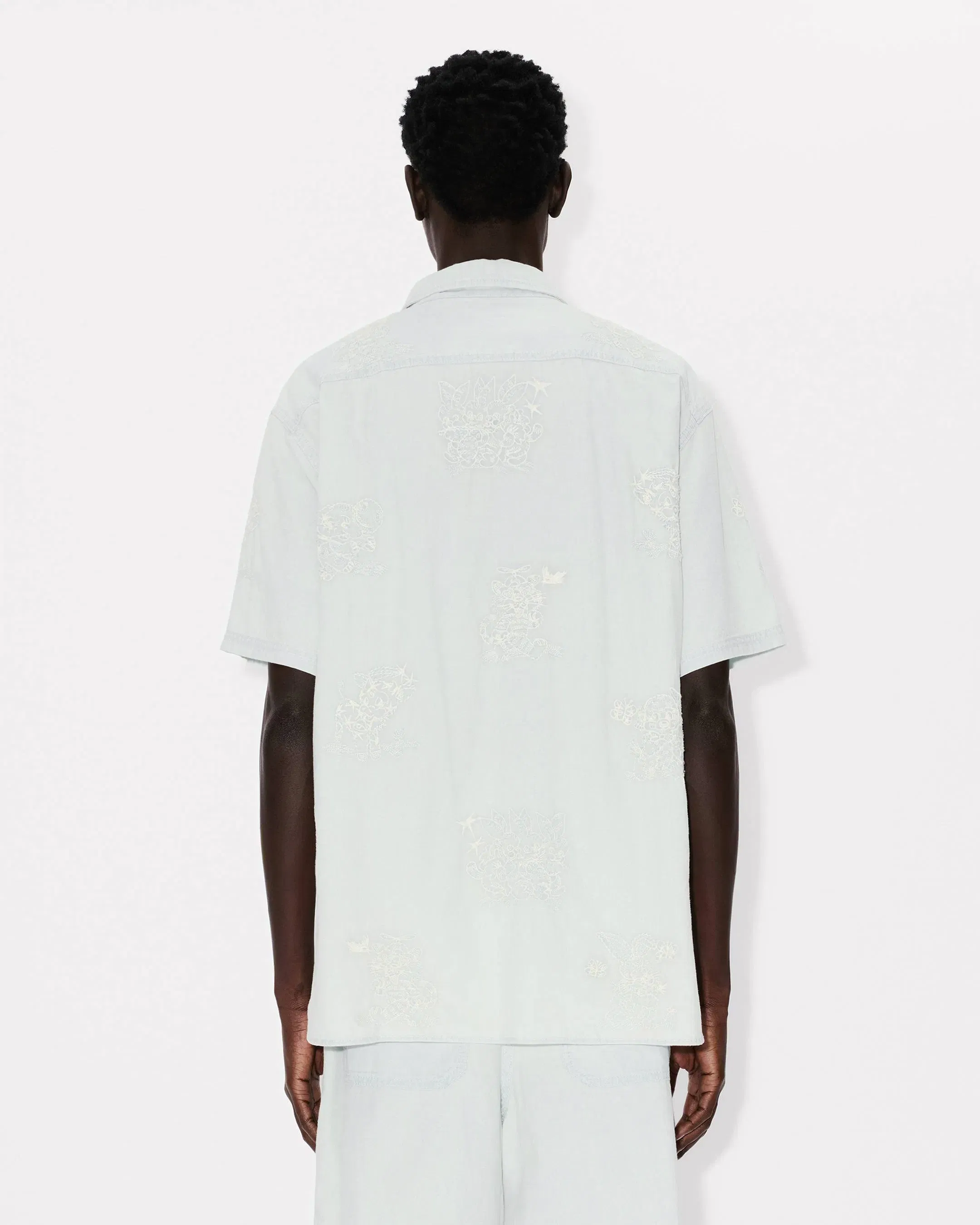 Kenzo Cartoon Embroidered Short Sleeve Shirt In Stone Bleach Chambray