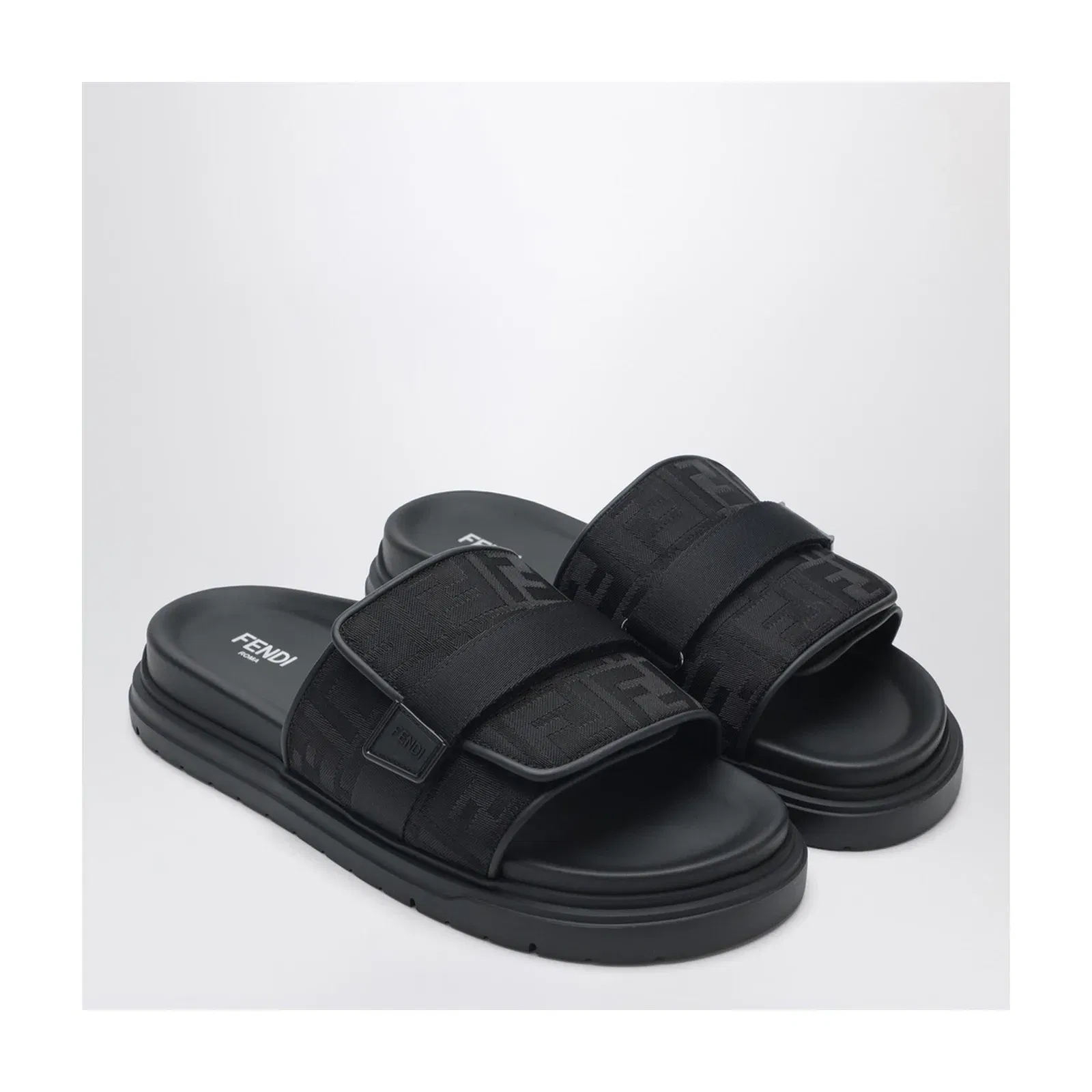 Chunky Slides Black