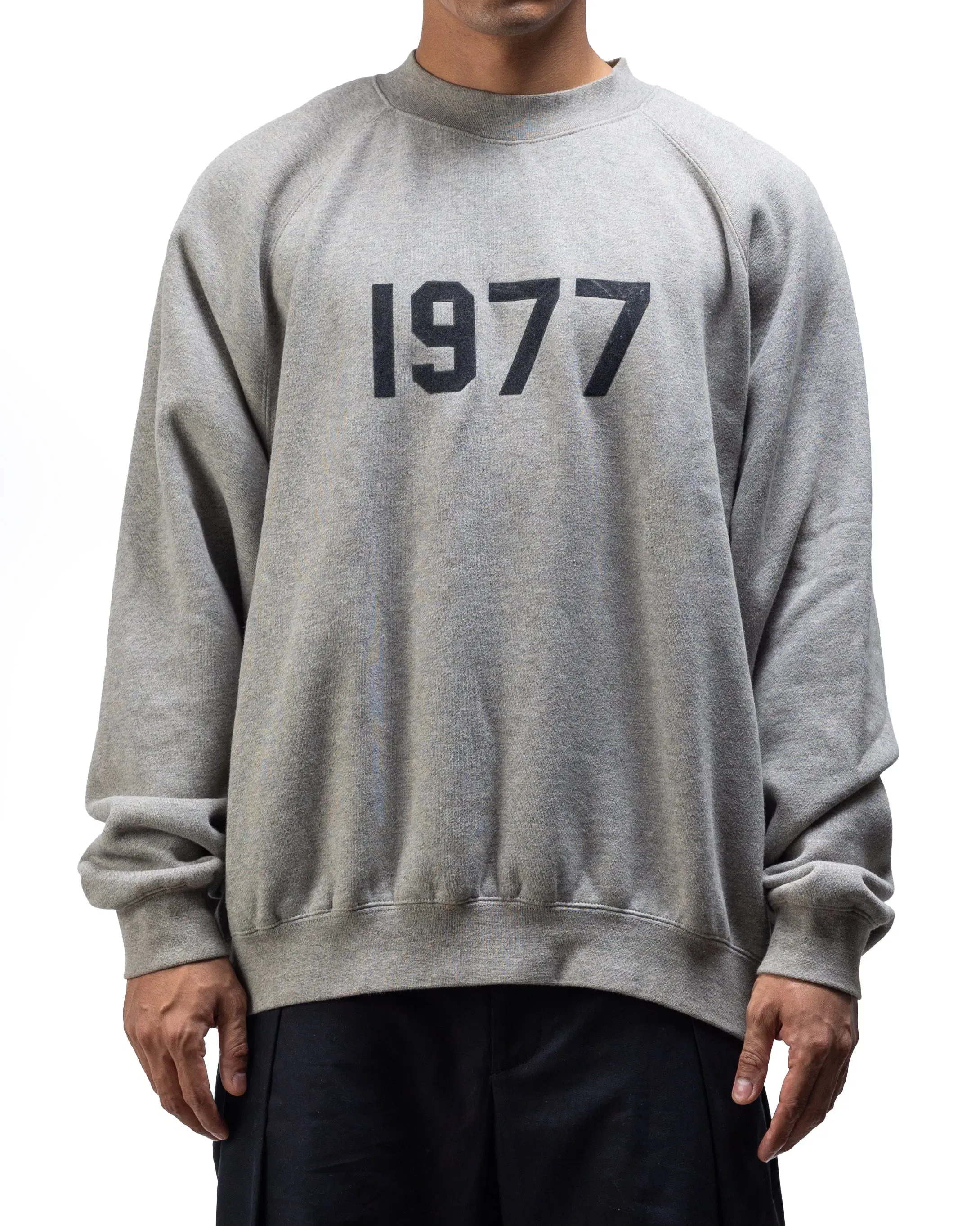 Fear Of God Essentials 1977 Sweatshirt (M)