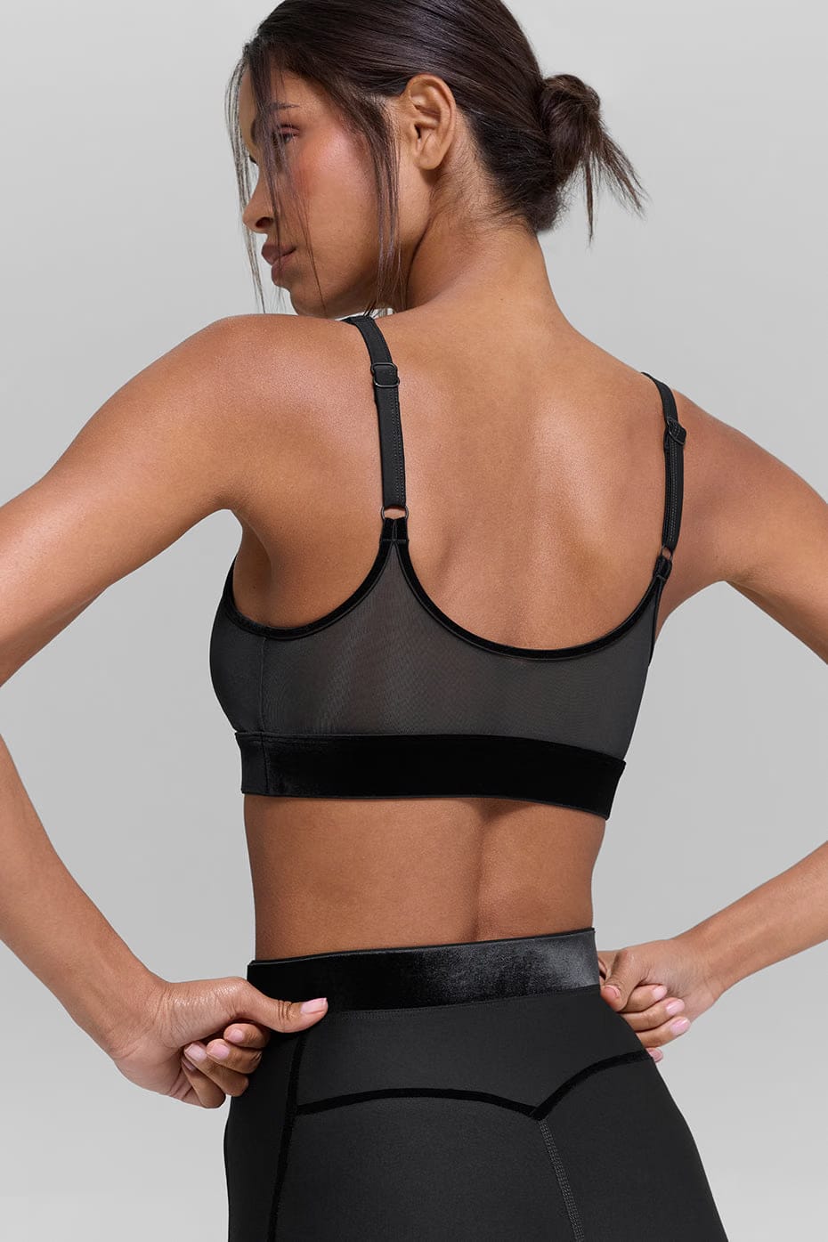Alo Yoga Women'S Airlift Moonlight Bra