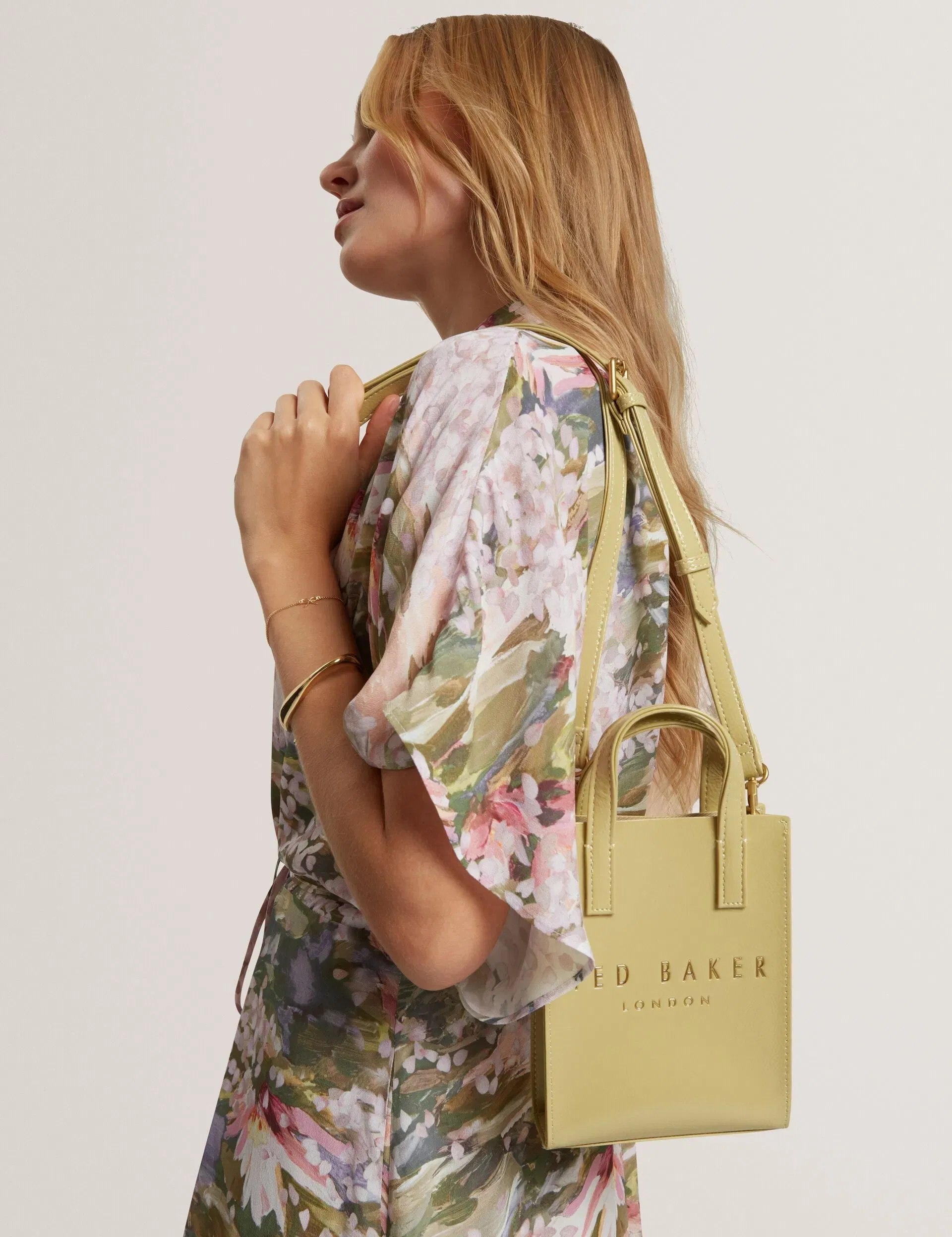 Ted Baker Crinkll Mini Crinkle Patent Pu Icon Tote Bag Light Yellow Women's