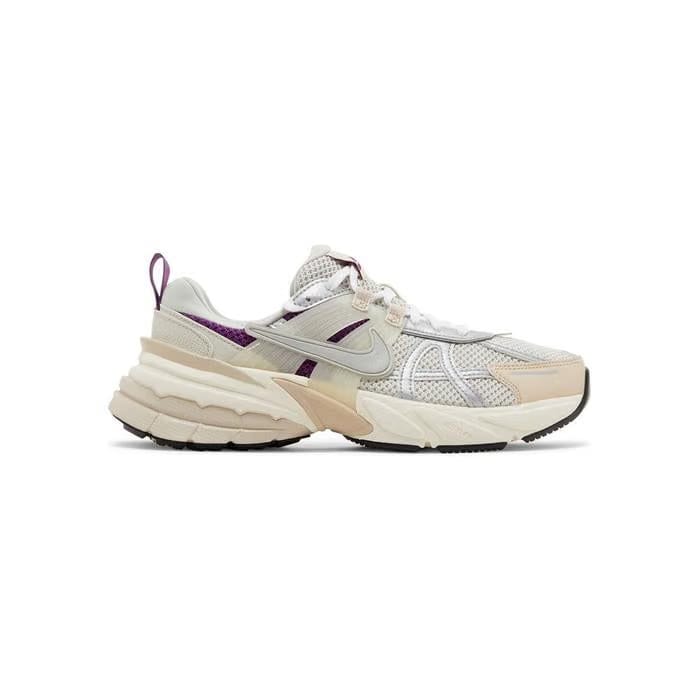 Nike Running Wmns V2K Run Premium 'Light Bone Viotech'