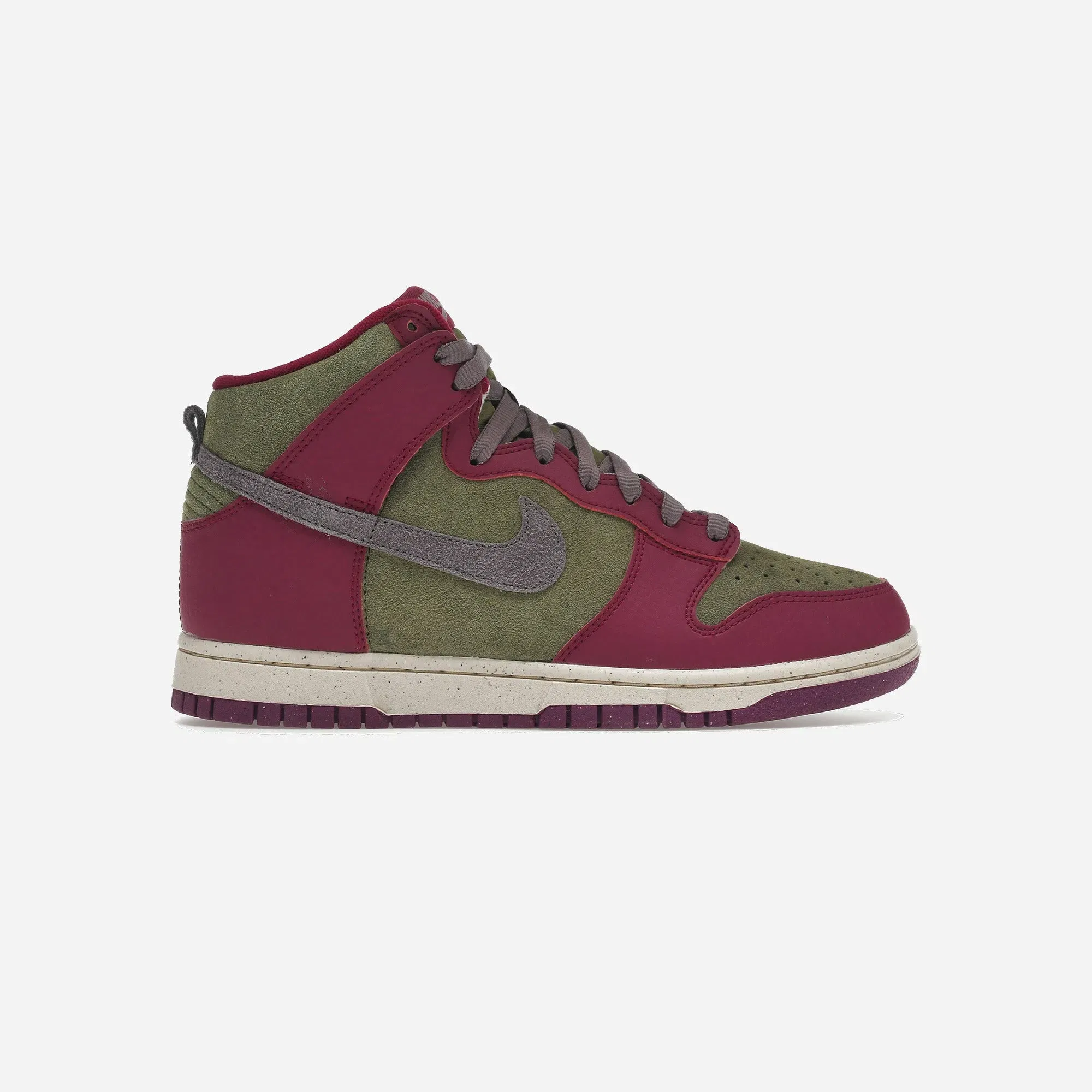 Nike Wmns Dunk High 'Dynamic Berry'