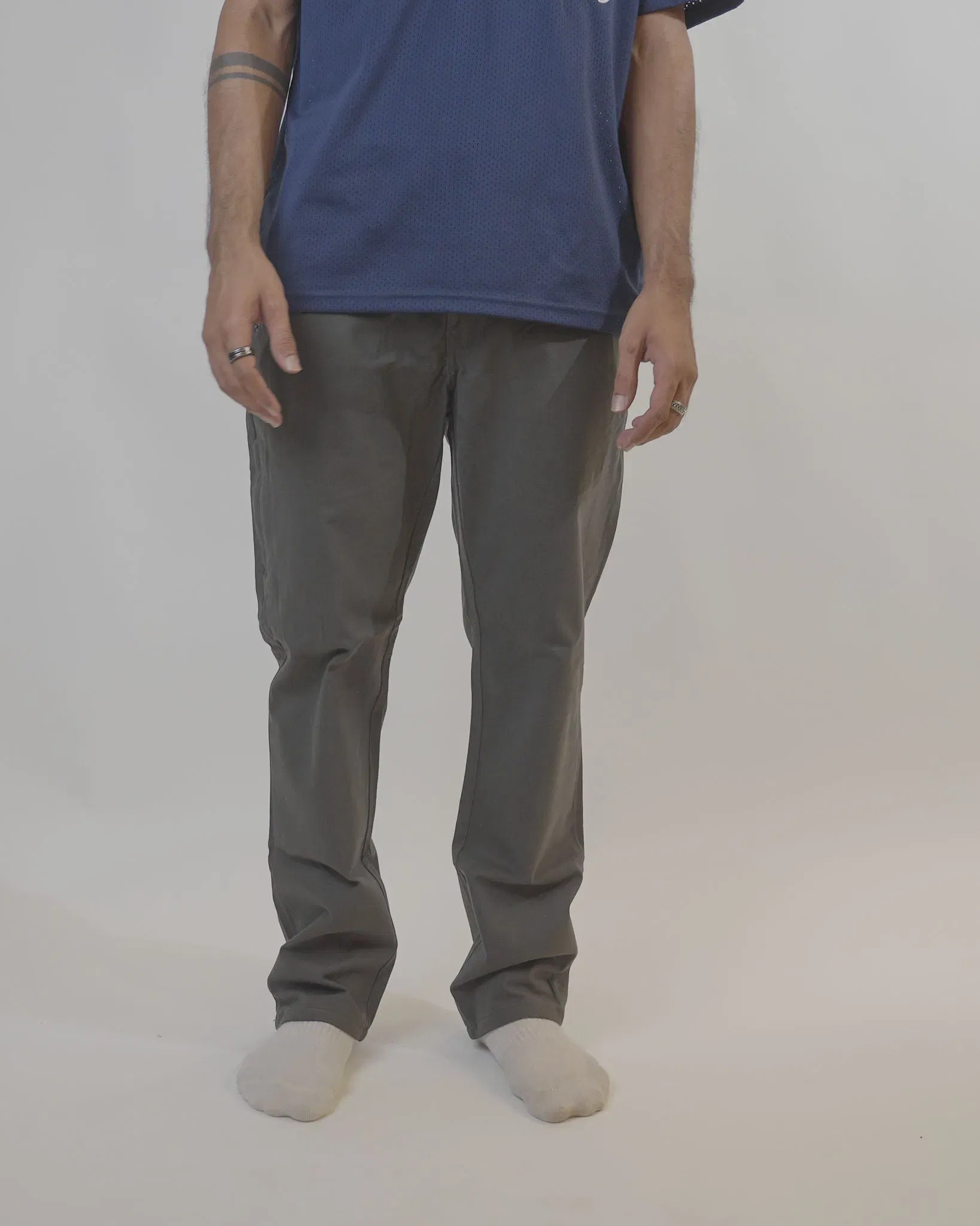 Levis Dark Grey Chinos (34)