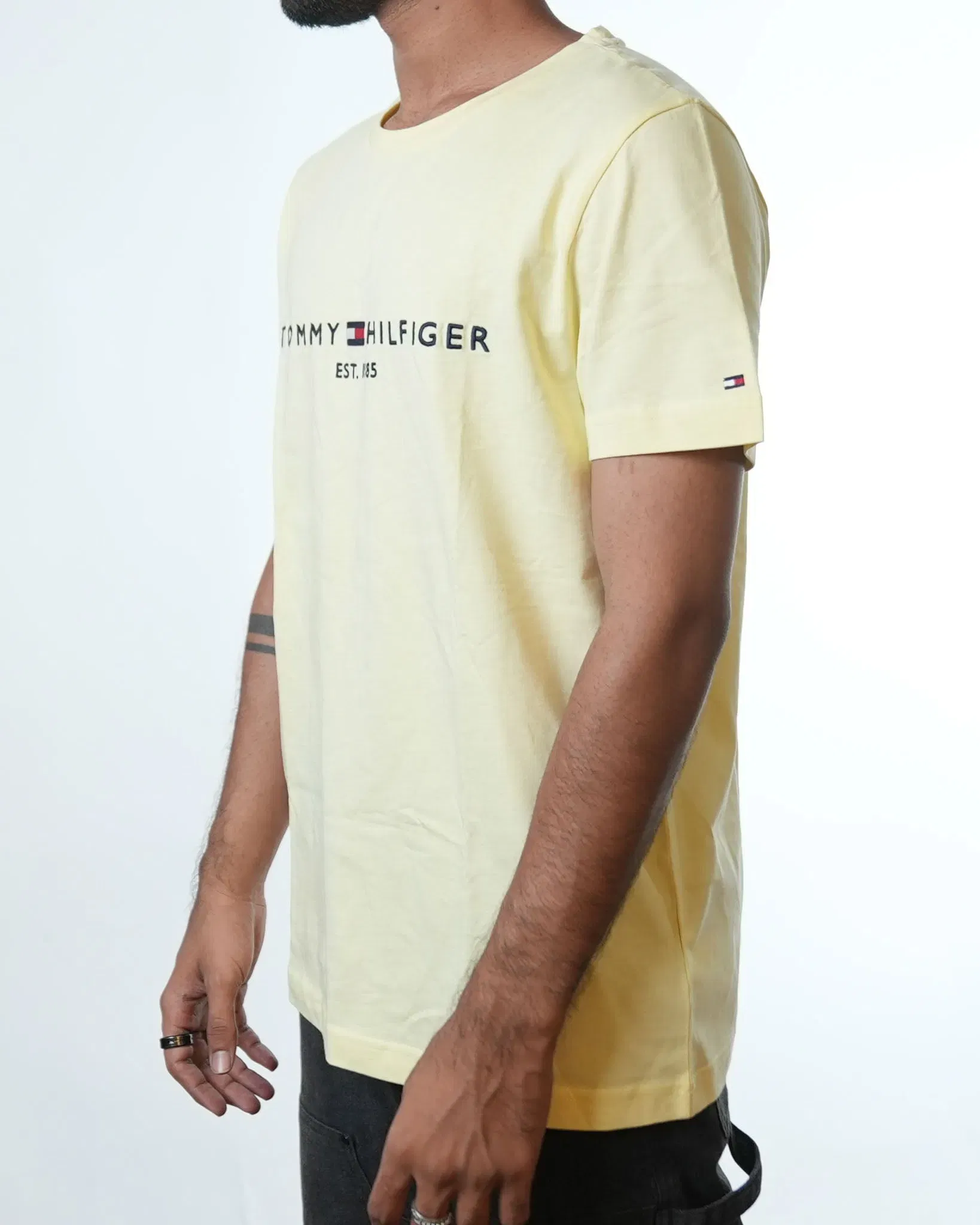 Tommy Hilfiger Butter Yellow T-Shirt (M)
