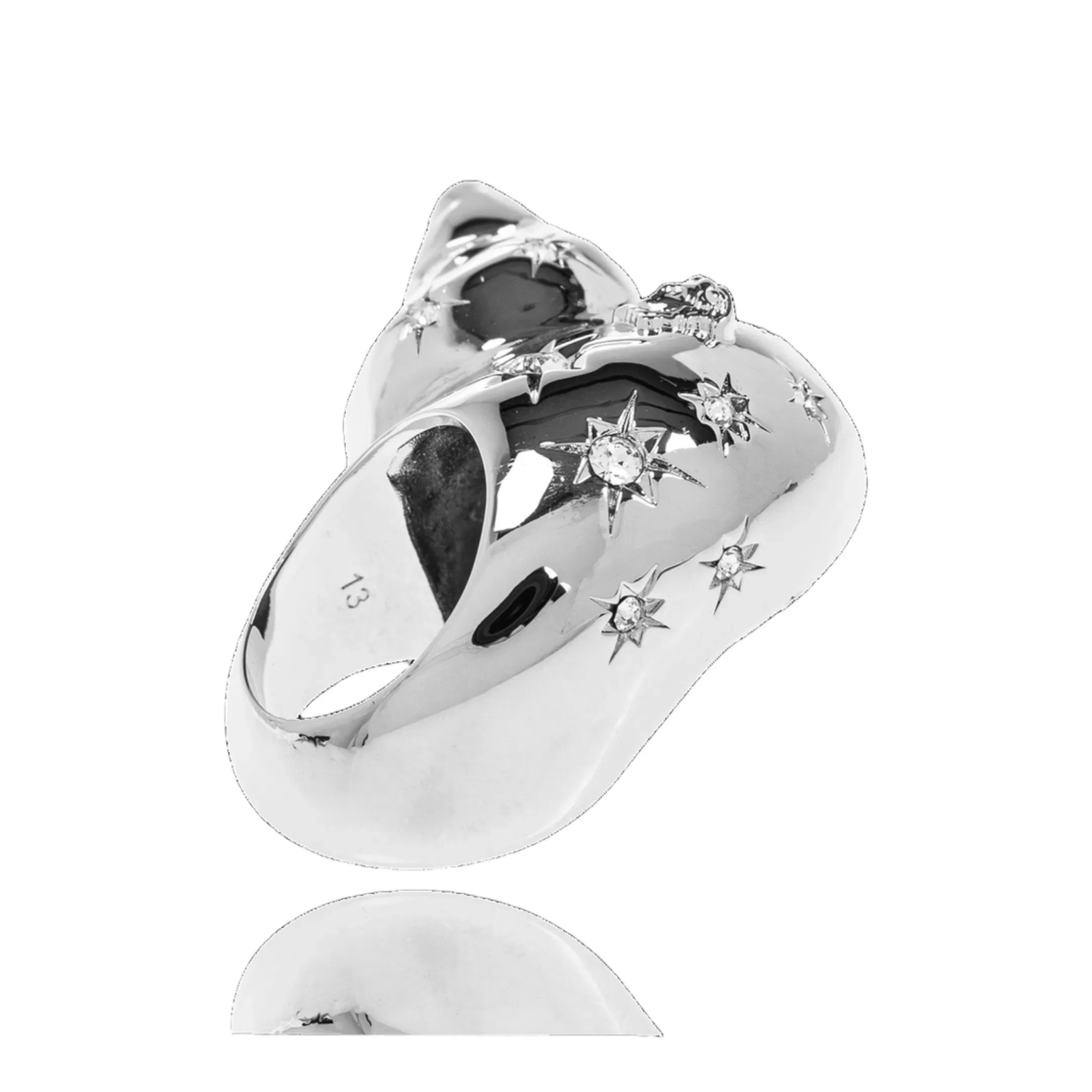 Ring with Shell Motif