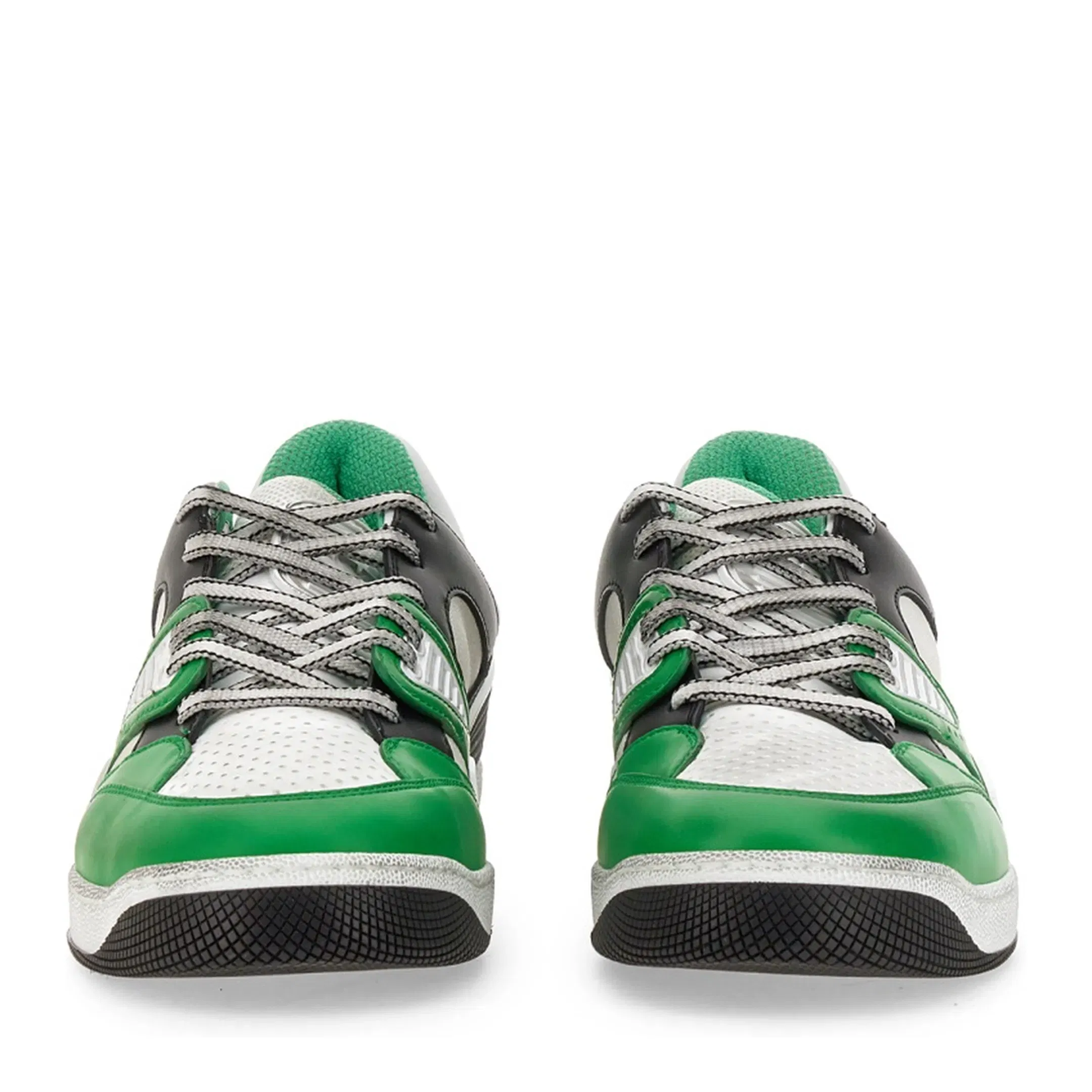 Sneaker Basketing
