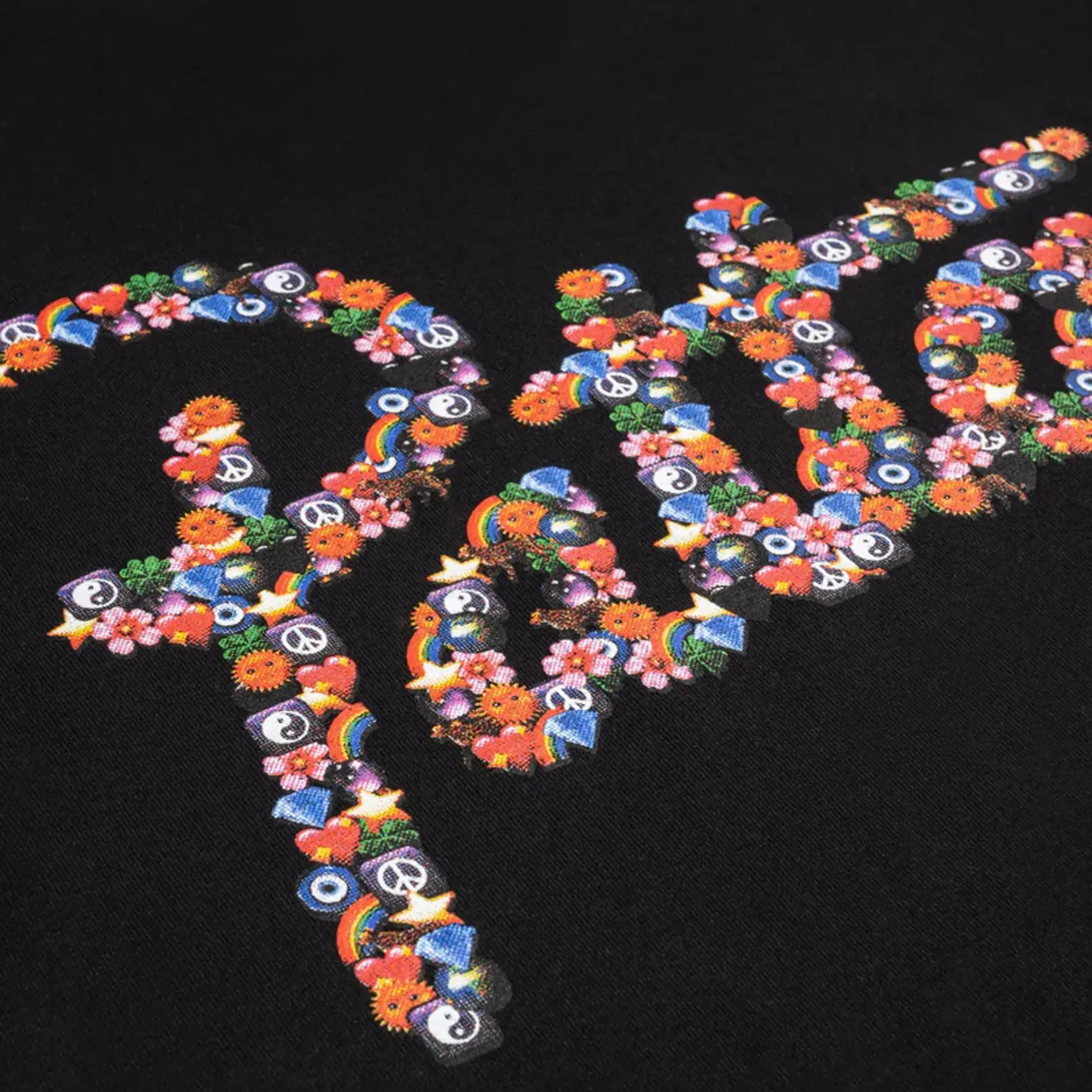 PATTA VIBES T-SHIRT { BLACK