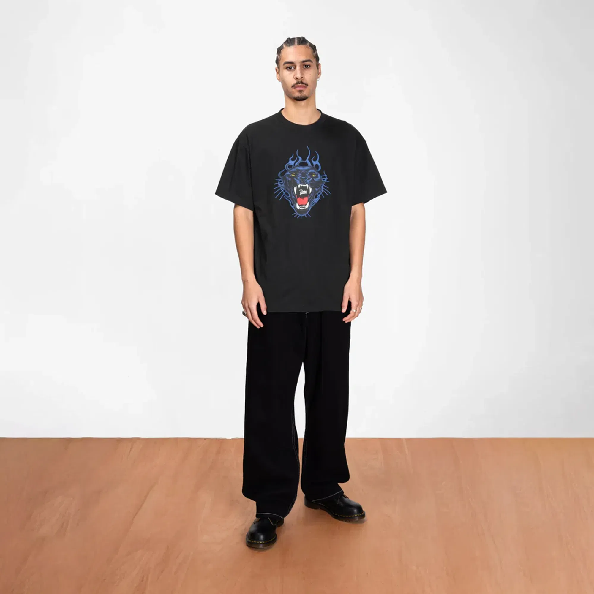 PATTA FIRE PANTHER T-SHIRT { BLACK
