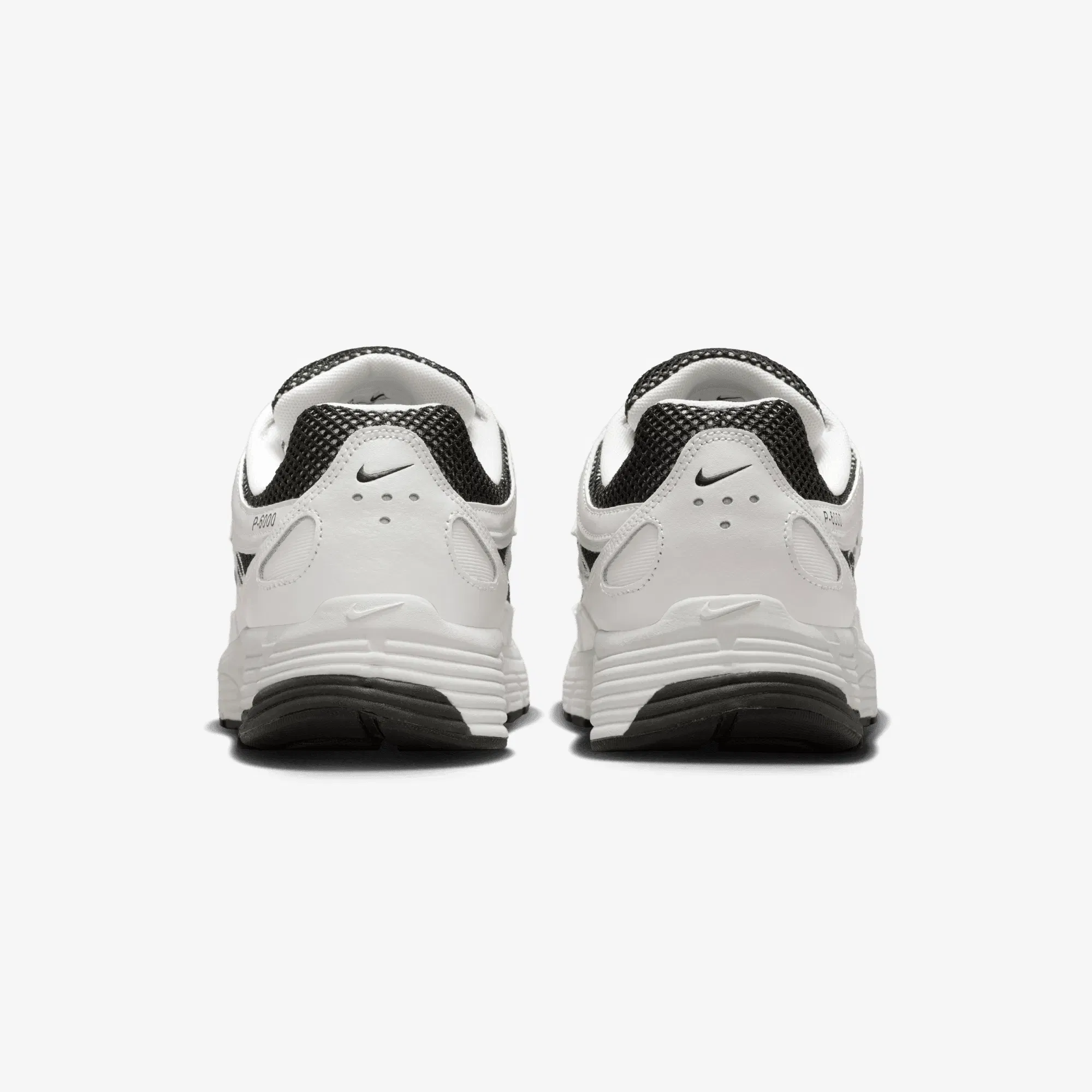 NIKE P-6000 { SAIL/OFF NOIR-MEDIUM ASH-PHANTOM