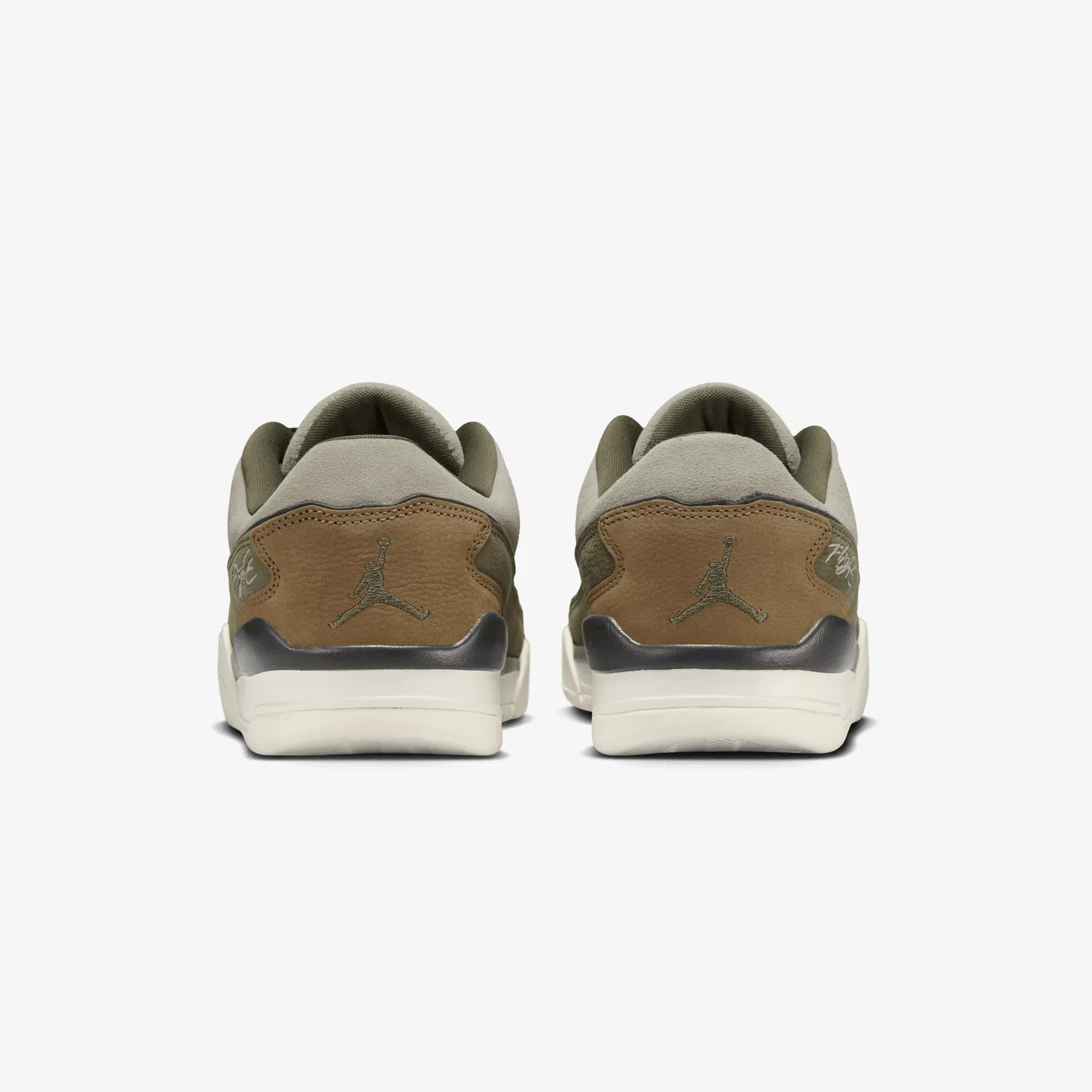 Jordan FLIGHT COURT { SPRUCE FOG/MEDIUM OLIVE-BROWN KELP-SAIL