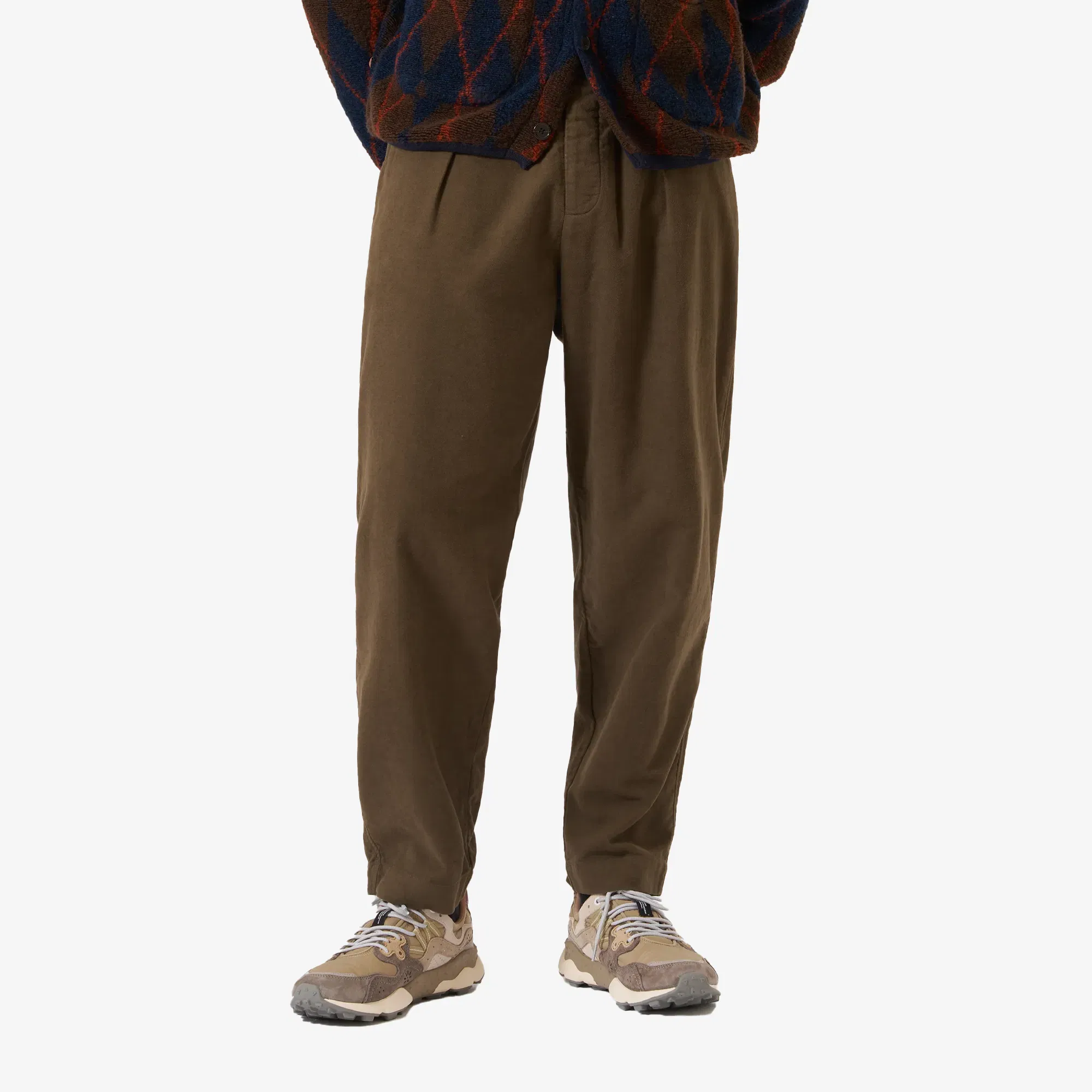 UNIVERSAL WORKS COMFORT MOLESKIN PLEATED TRACK PANT { KHAKI