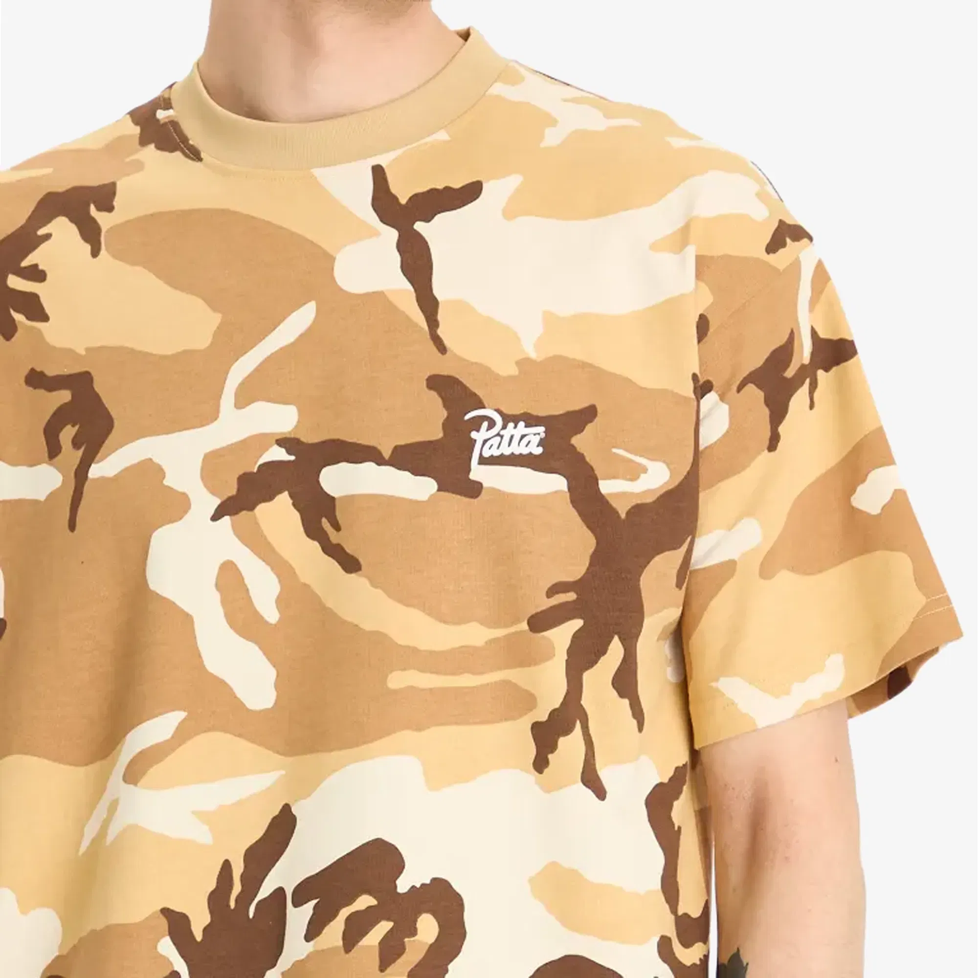 PATTA PATTA BARK WOODLAND CAMO T-SHIRT { BEIGE
