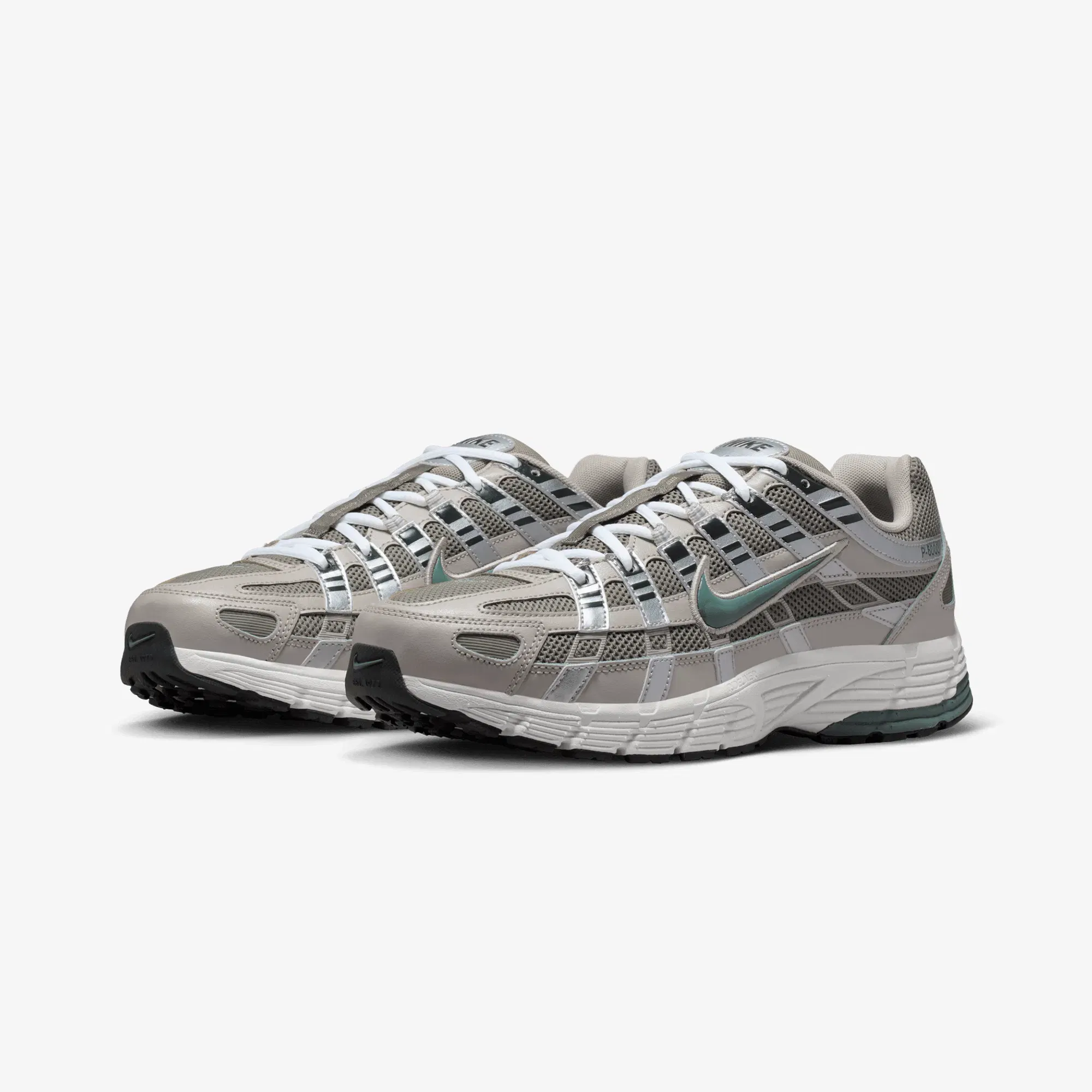 NIKE P-6000 { CREAM II/CLAY GREEN-ANTHRACITE