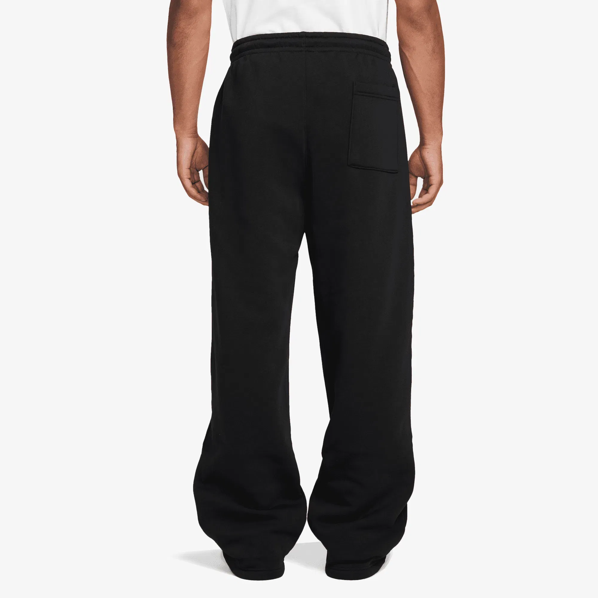 NIKE BROOKLYN FLEECE { BLACK/SAIL