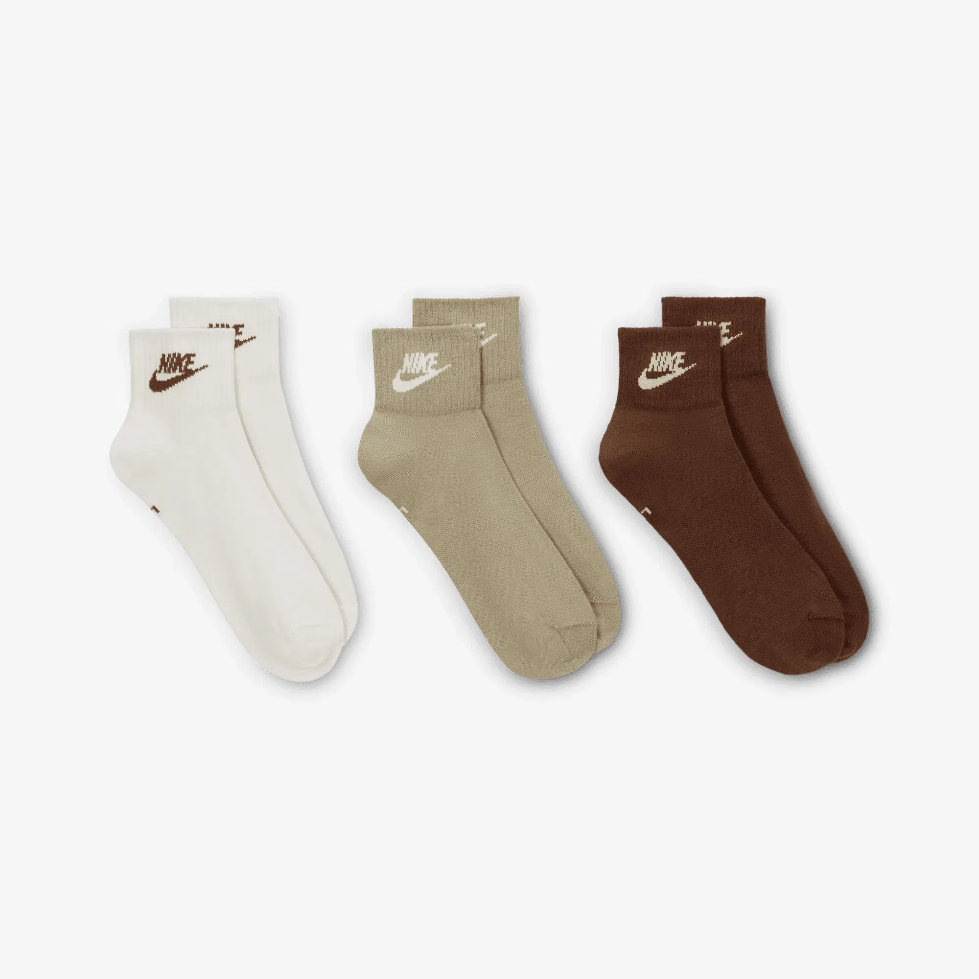 NIKE EVERYDAY ESSENTIAL ANKLE SOCKS (3 PAIRS) { MULTI