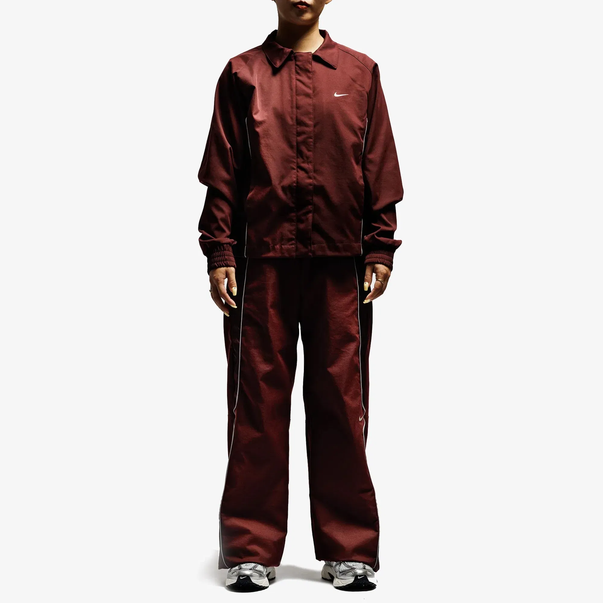 NIKE WOVEN PANTS { BURGUNDY CRUSH/BURGUNDY CRUSH