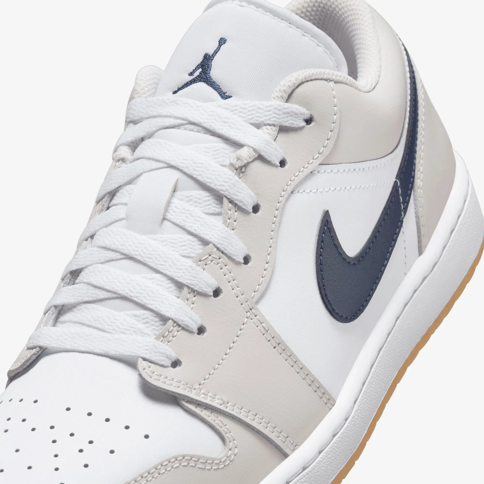JORDAN AIR JORDAN 1 LOW { WHITE/MIDNIGHT NAVY-NEUTRAL GREY