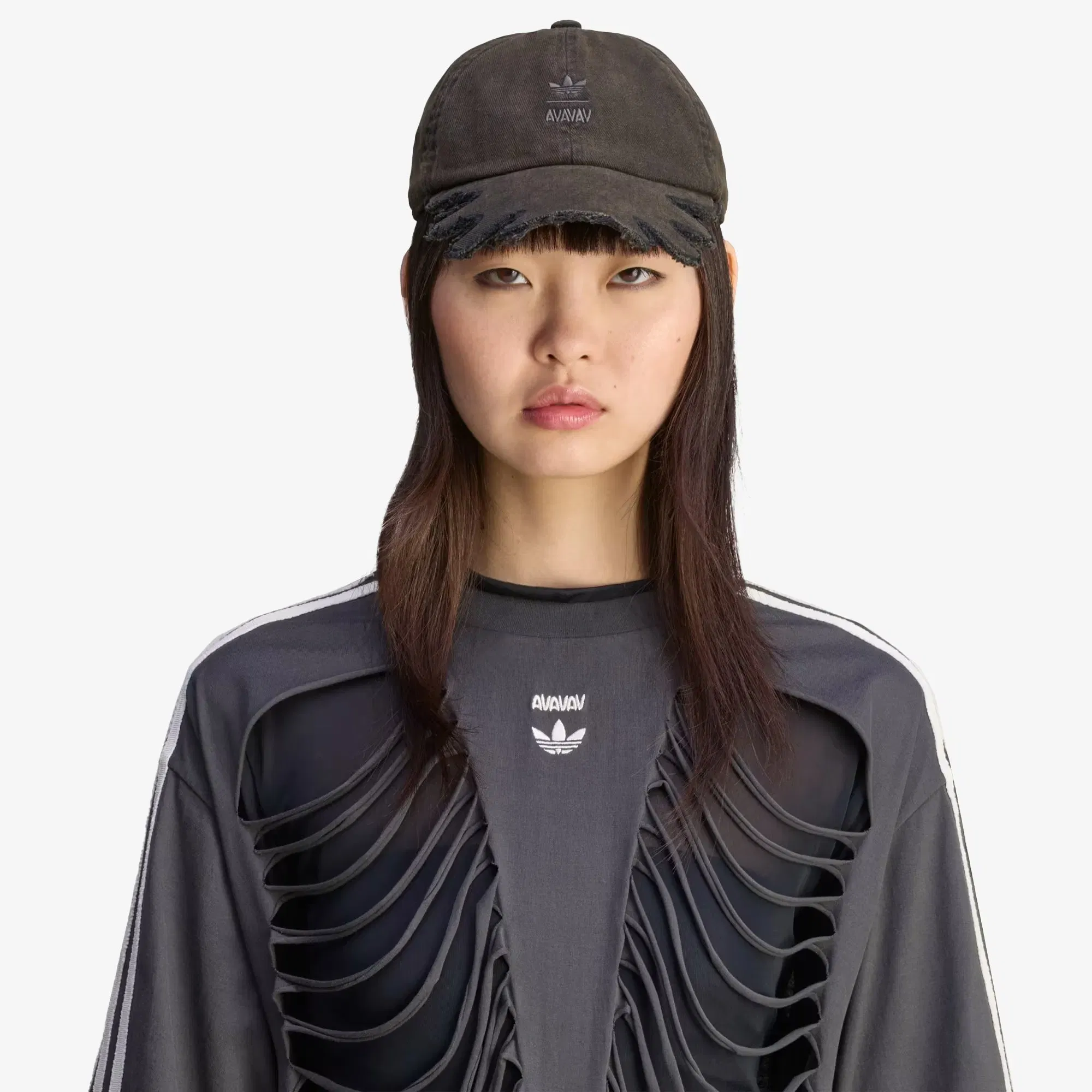 ADIDAS ORIGINALS AVAVAV SLASHED CAP { BLACK