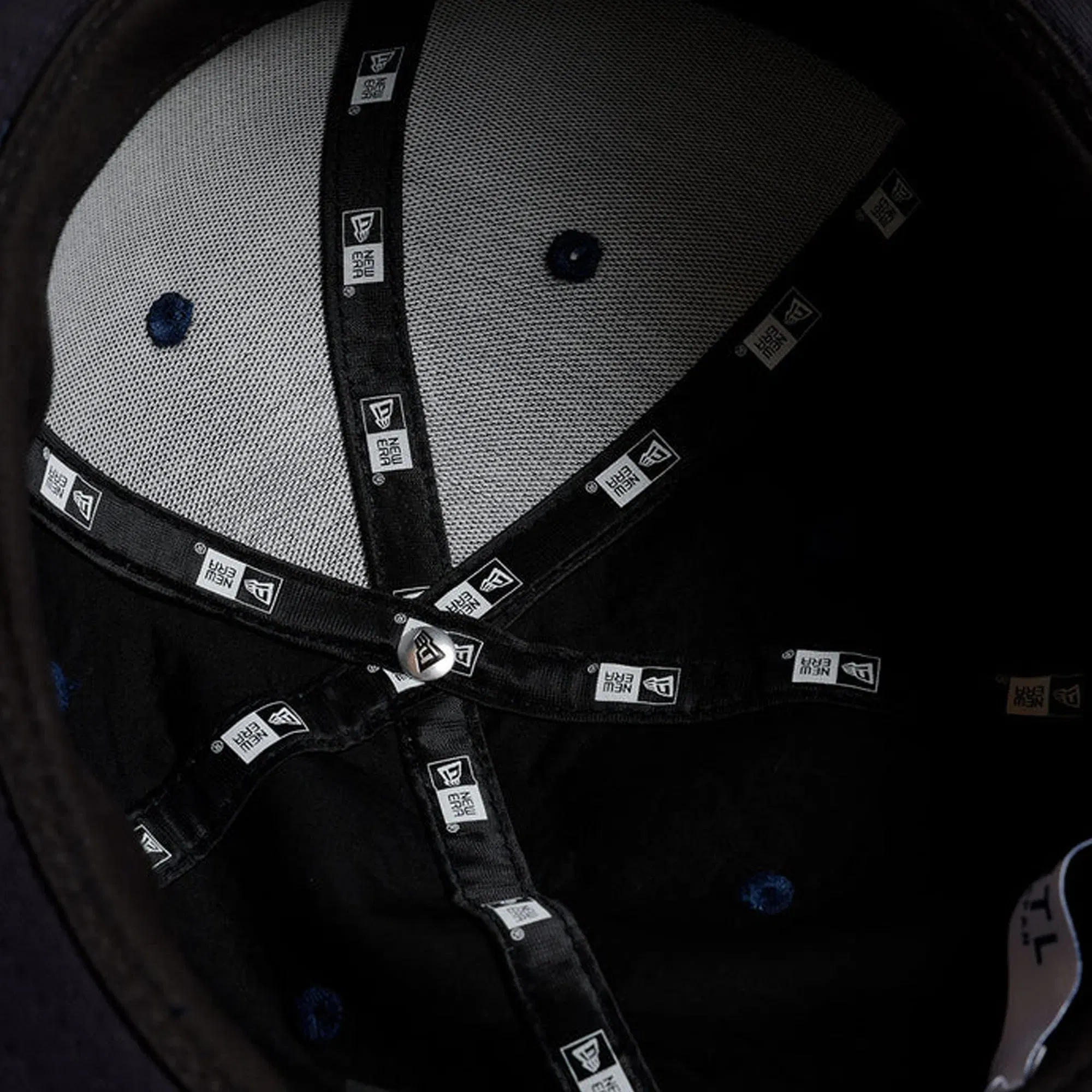 FDMTL <NEWERA> FITTED LONG BRIM HAT { INDIGO