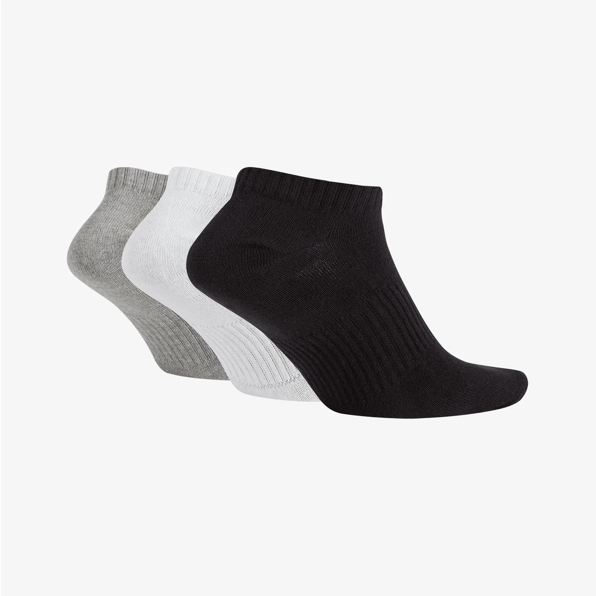 NIKE PERFORMANCE LIGHTWEIGHT TRAINING NO-SHOW SOCKS (3 PAIRS) { MULTI