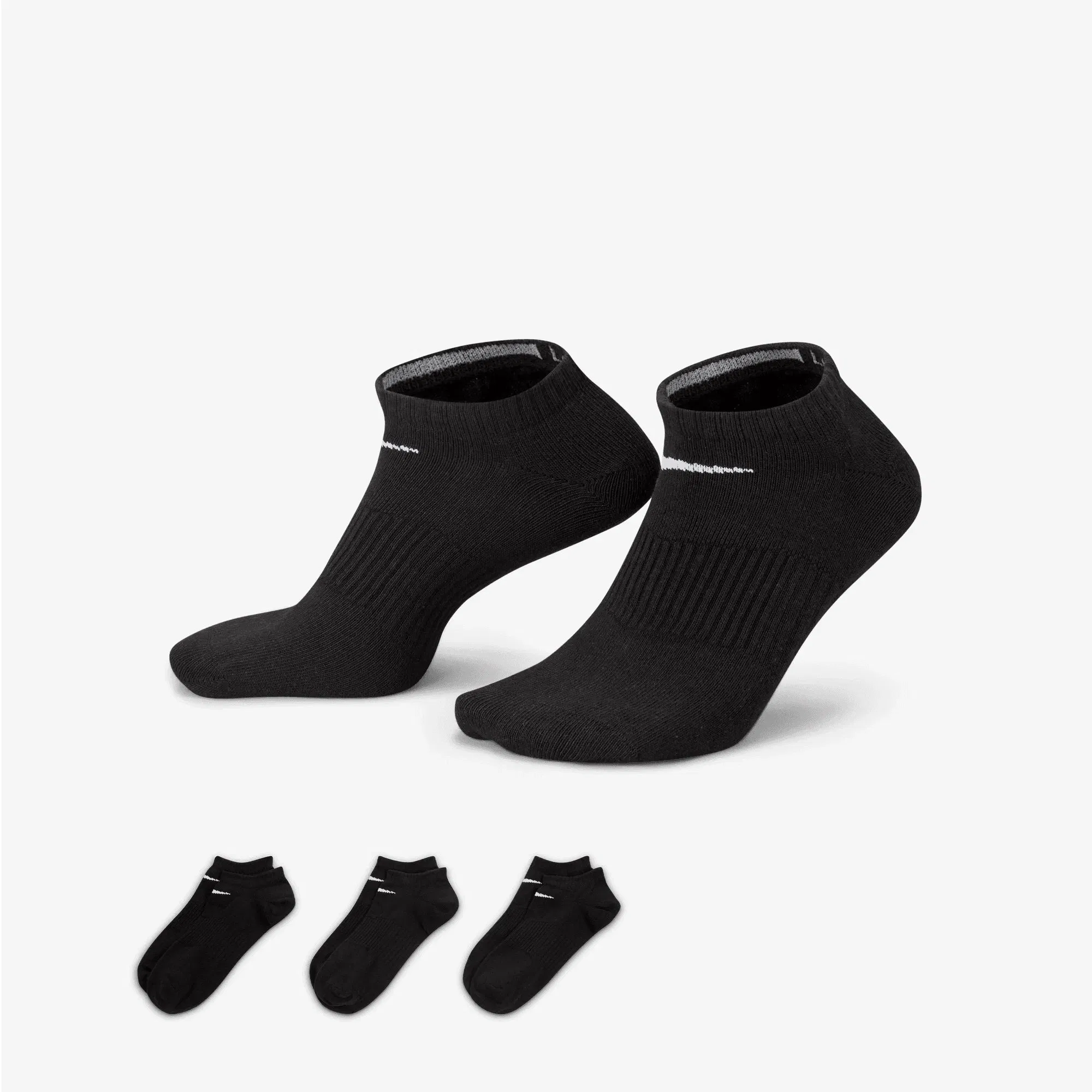 NIKE PERFORMANCE LIGHTWEIGHT TRAINING NO-SHOW SOCKS (3 PAIRS) { BLACK/WHITE